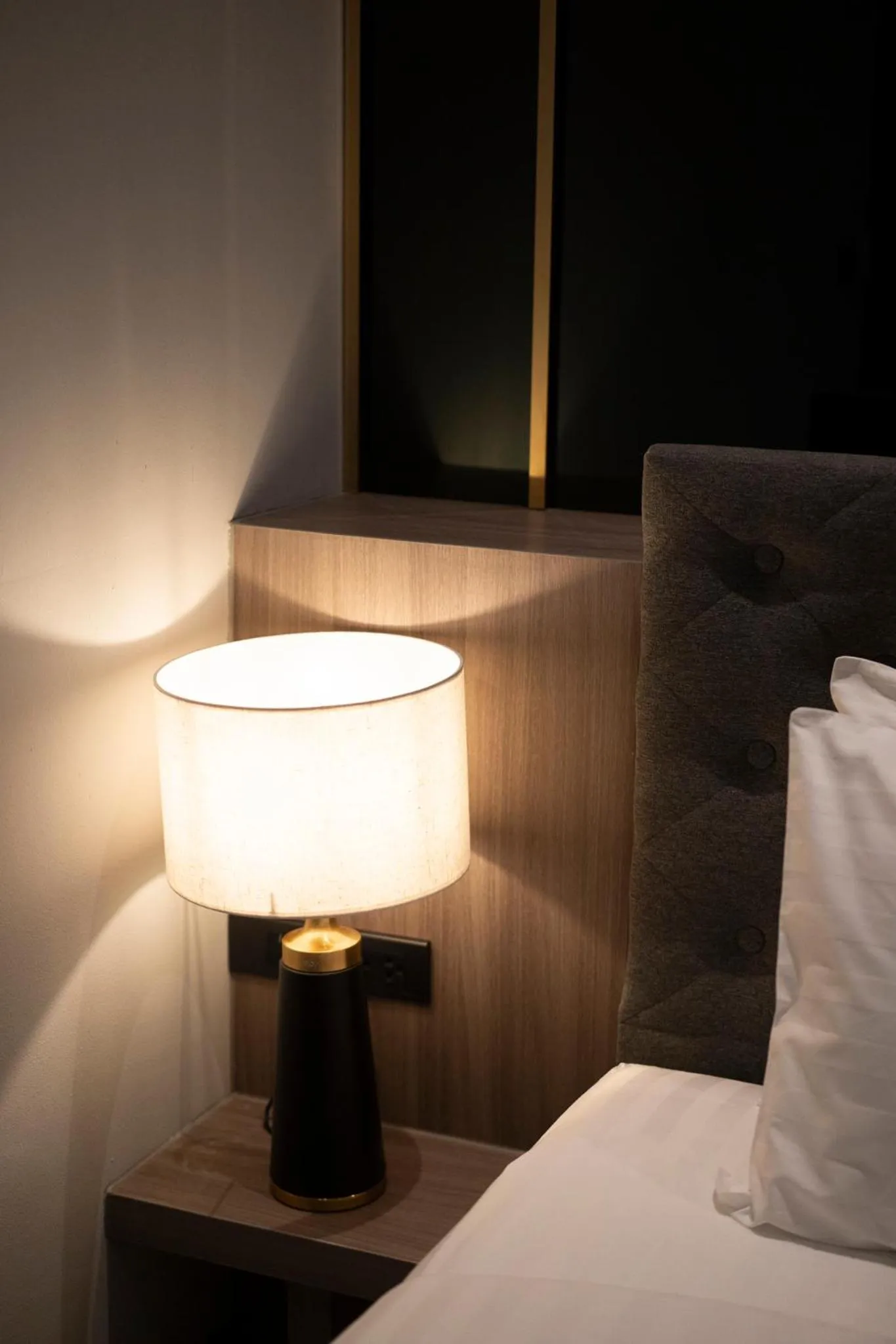 Bed in YSW Hotel Lopburi