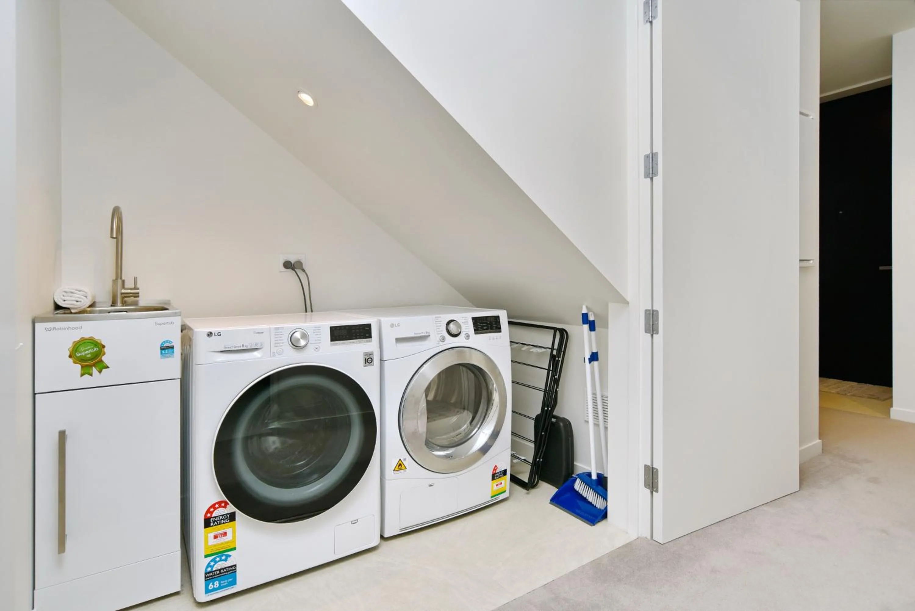 Area and facilities in Worcester Terrace One - Christchurch Holiday Homes
