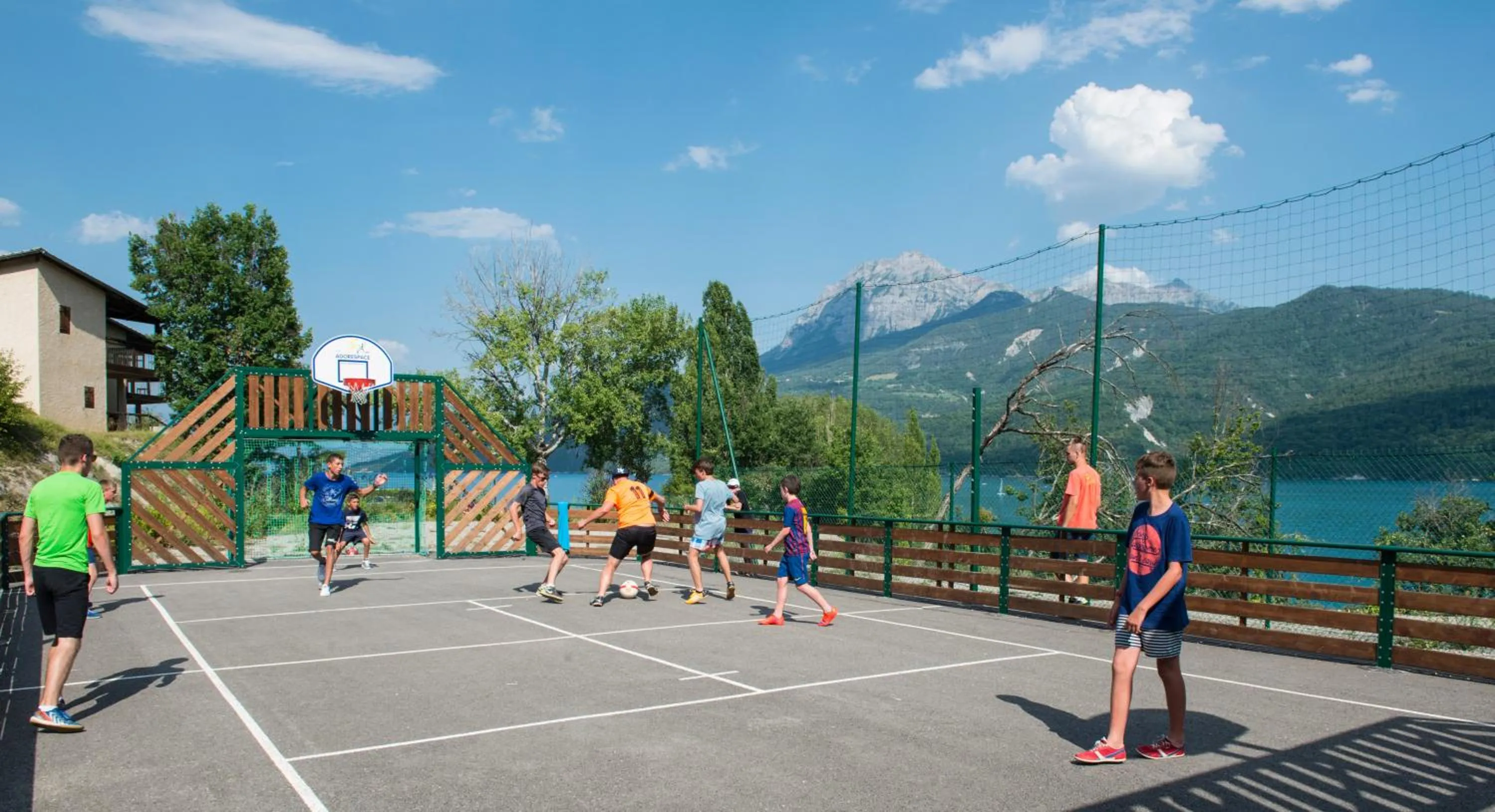 Day in L'Ecrin du Lac