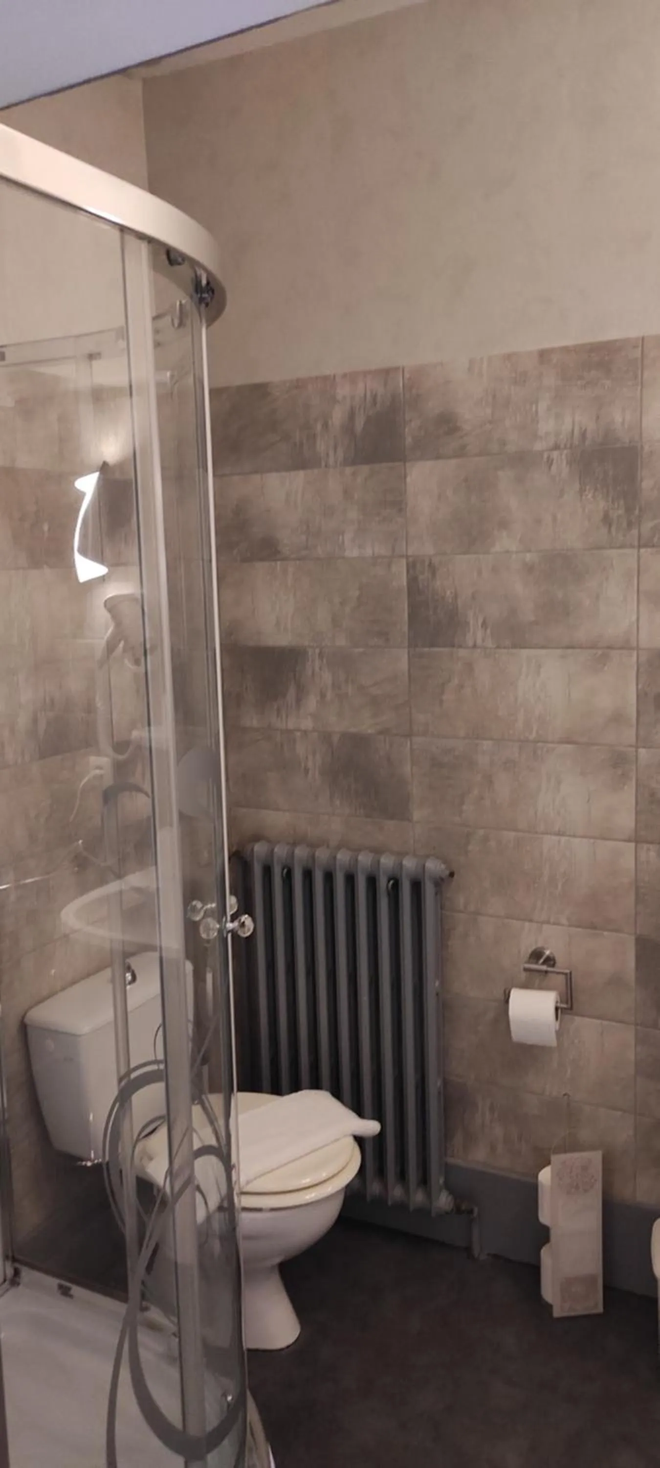 Bathroom in La Clef Dort