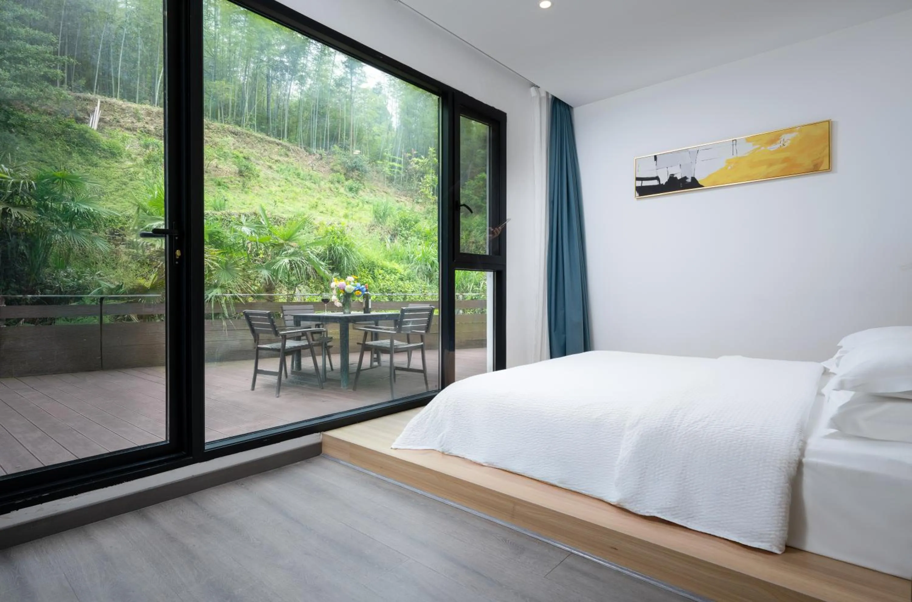 Suite with Terrace in Avatar Mountain Resort
