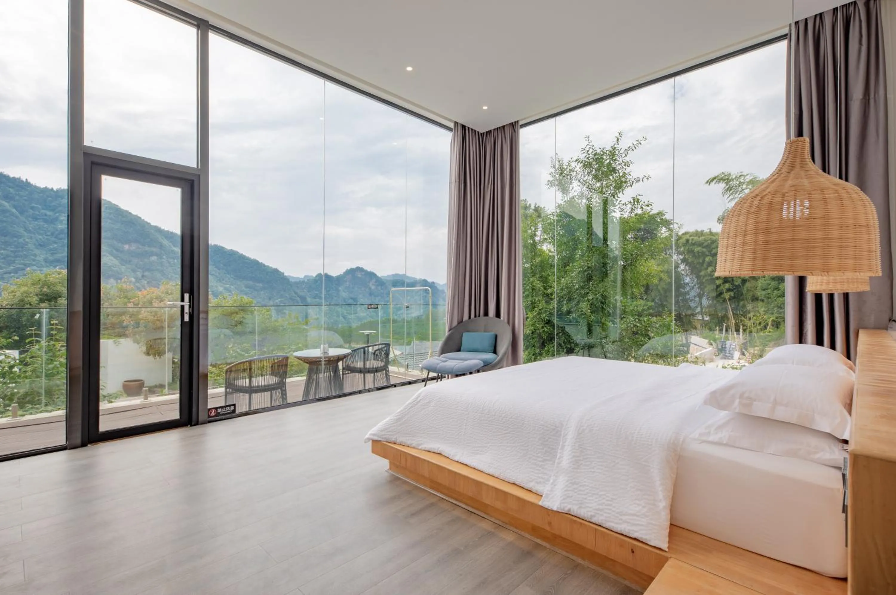 Quadruple Room with Mountain View in Avatar Mountain Resort