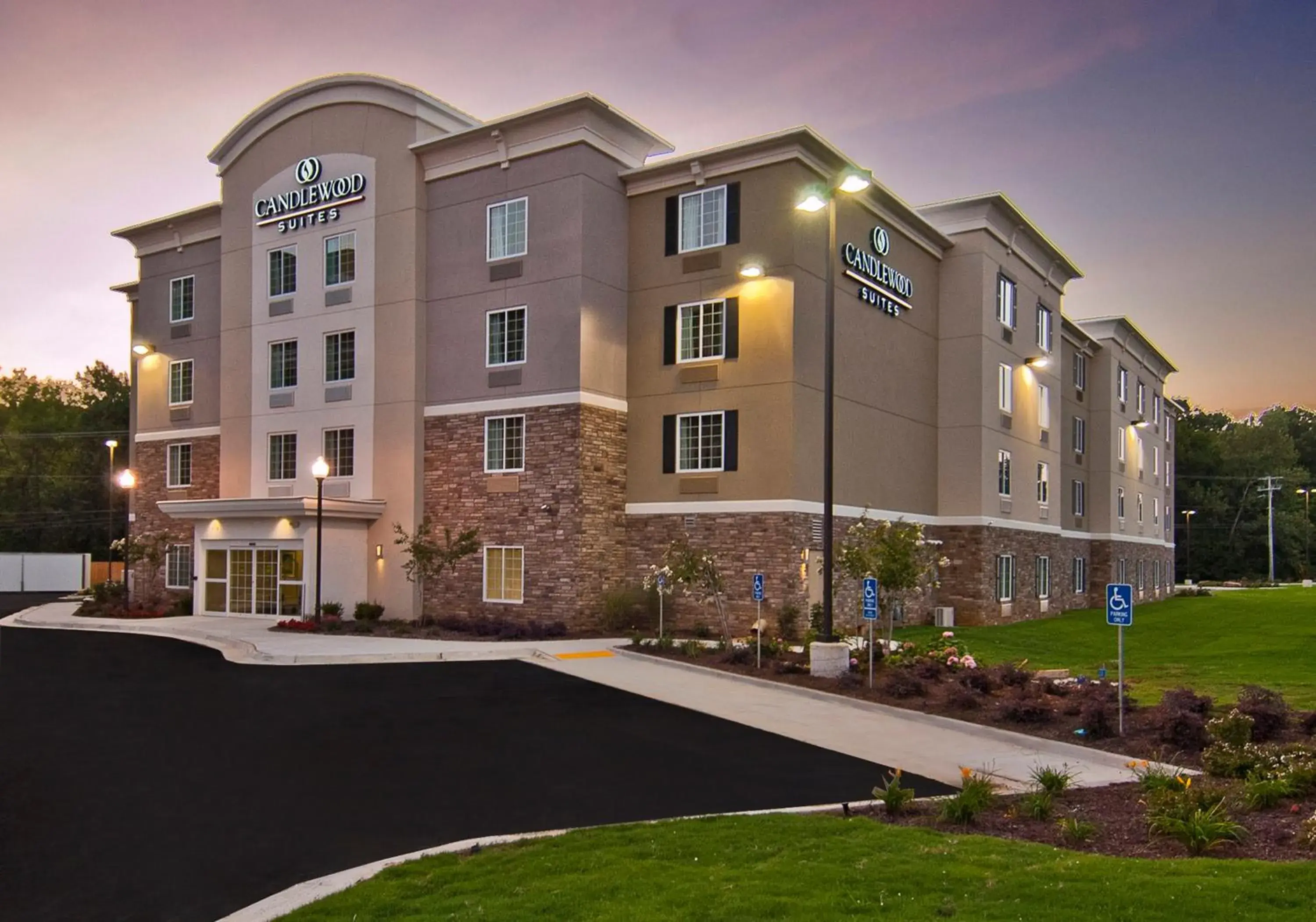 Property building in Candlewood Suites Tupelo by IHG Property building in Candlewood Suites Tupelo by IHG