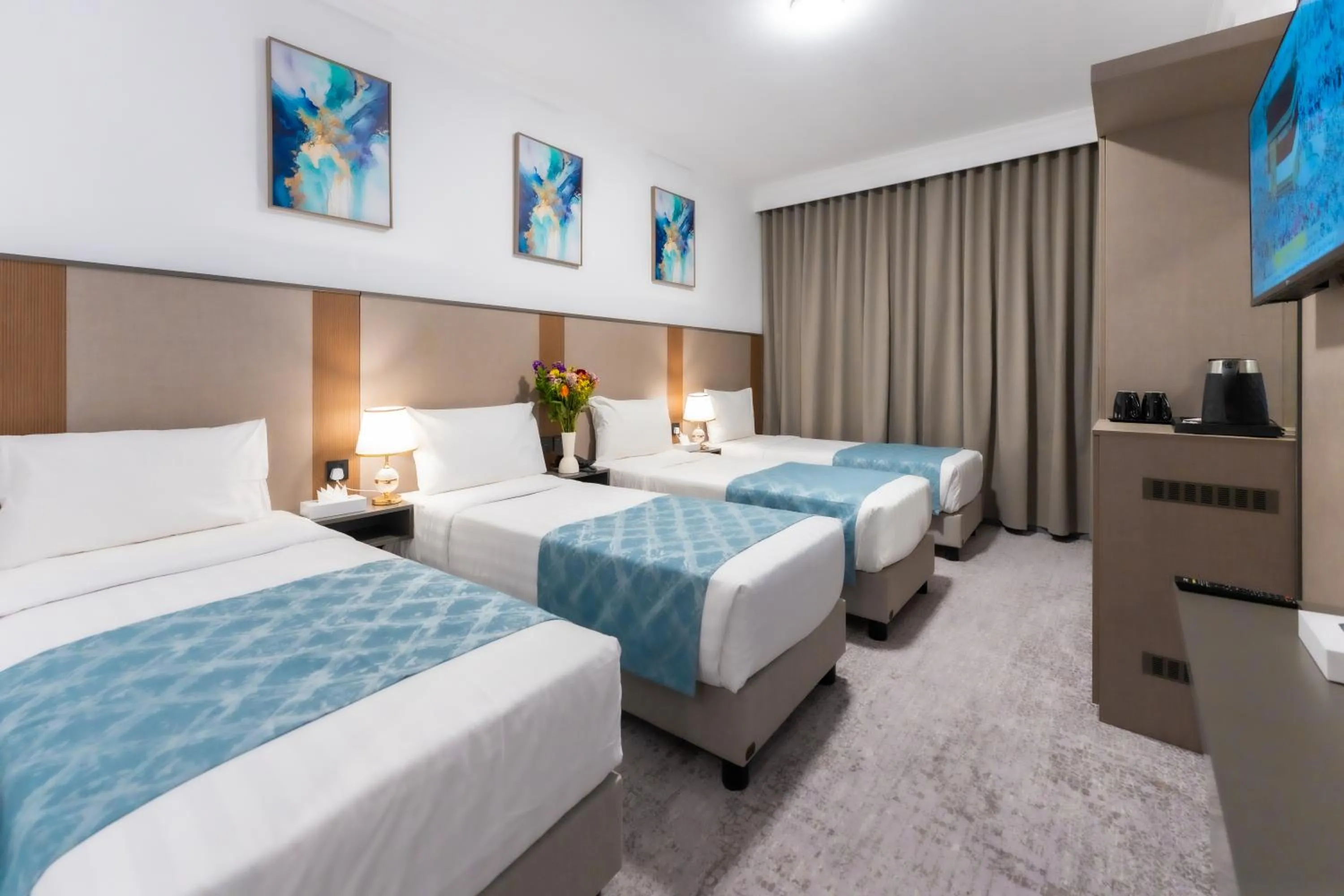 Bed in Araek Taiba Hotel