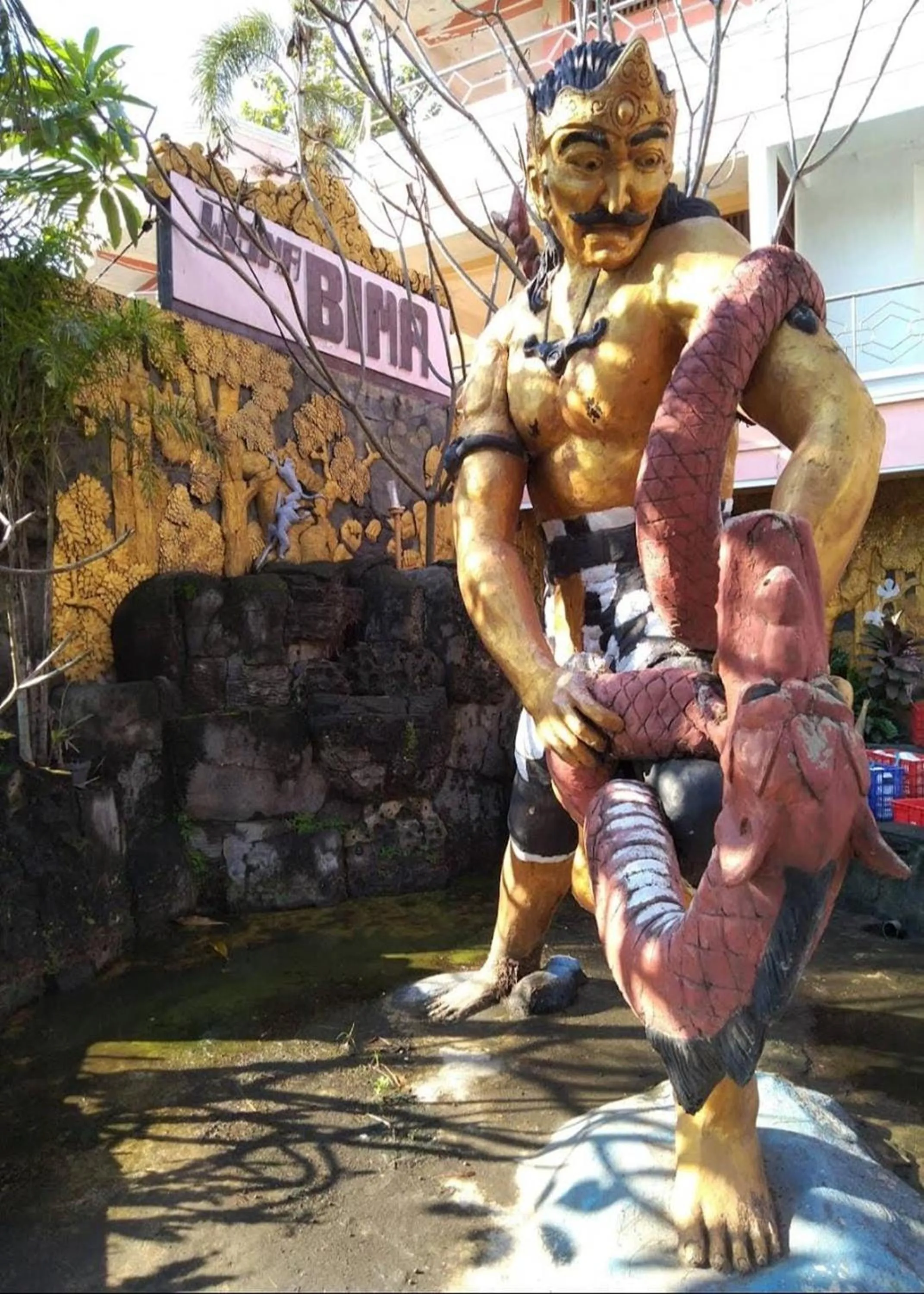 Property building in Hotel Bima