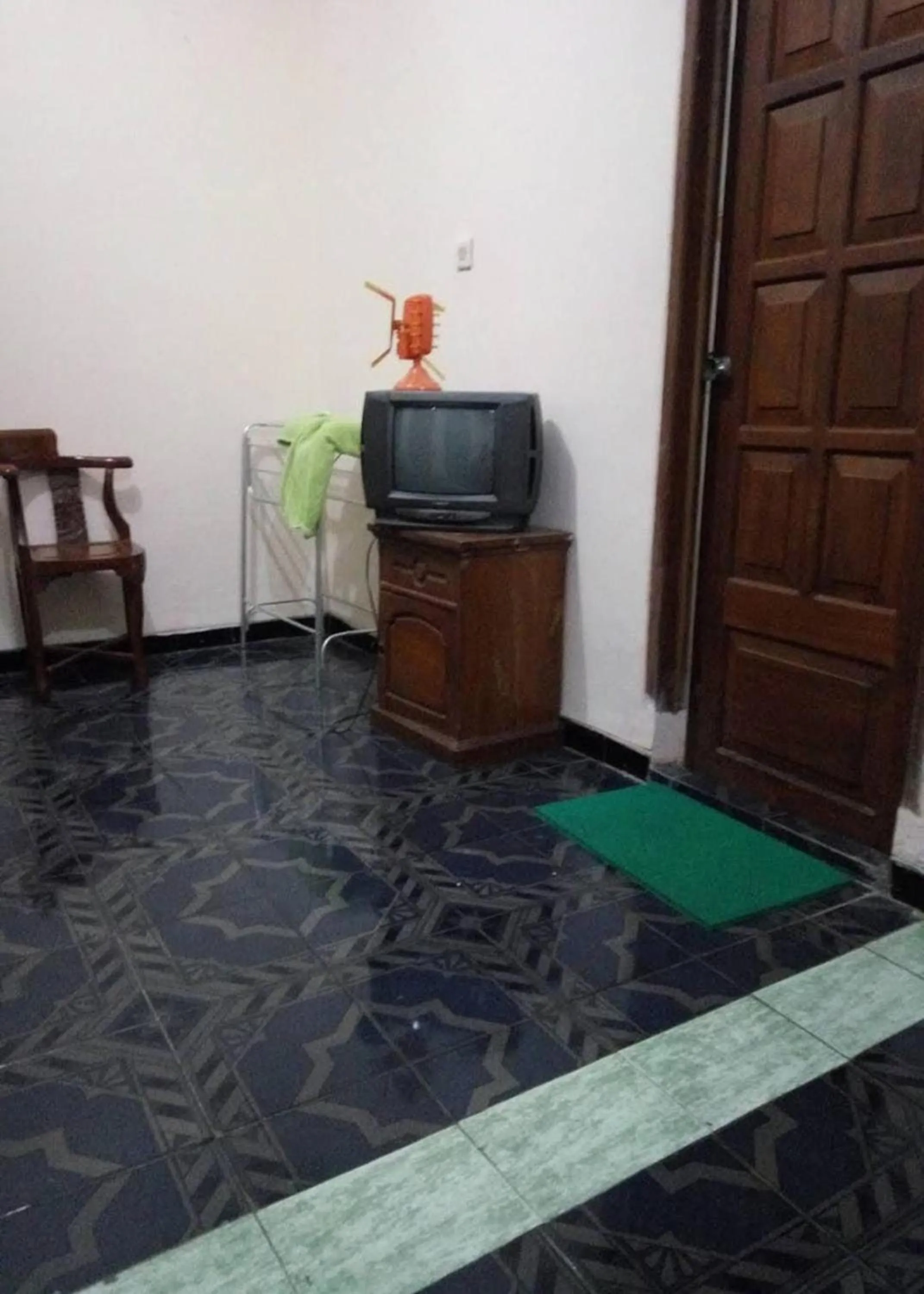 TV and multimedia in Hotel Bima