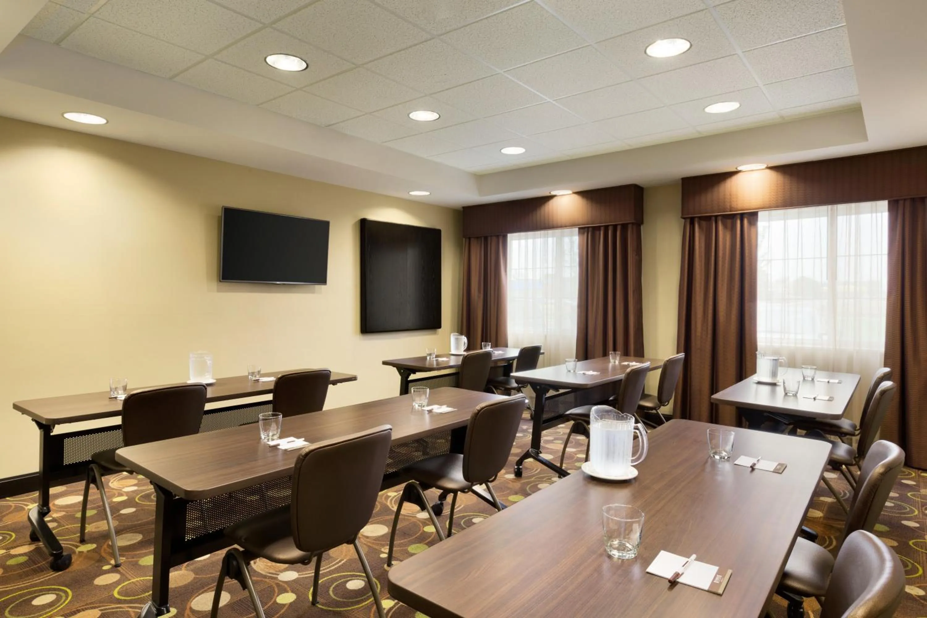 Meeting/conference room in Staybridge Suites West Edmonton by IHG