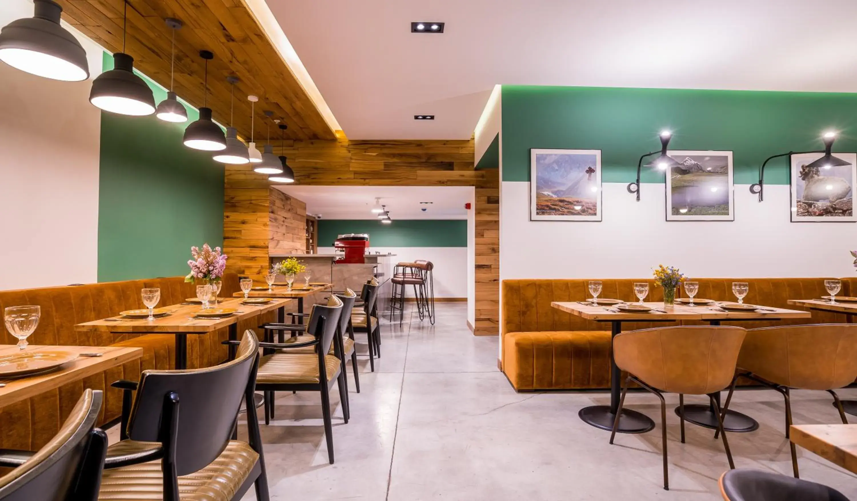 Restaurant/places to eat in Step Inn - Kazbegi Restaurant/places to eat in Step Inn - Kazbegi