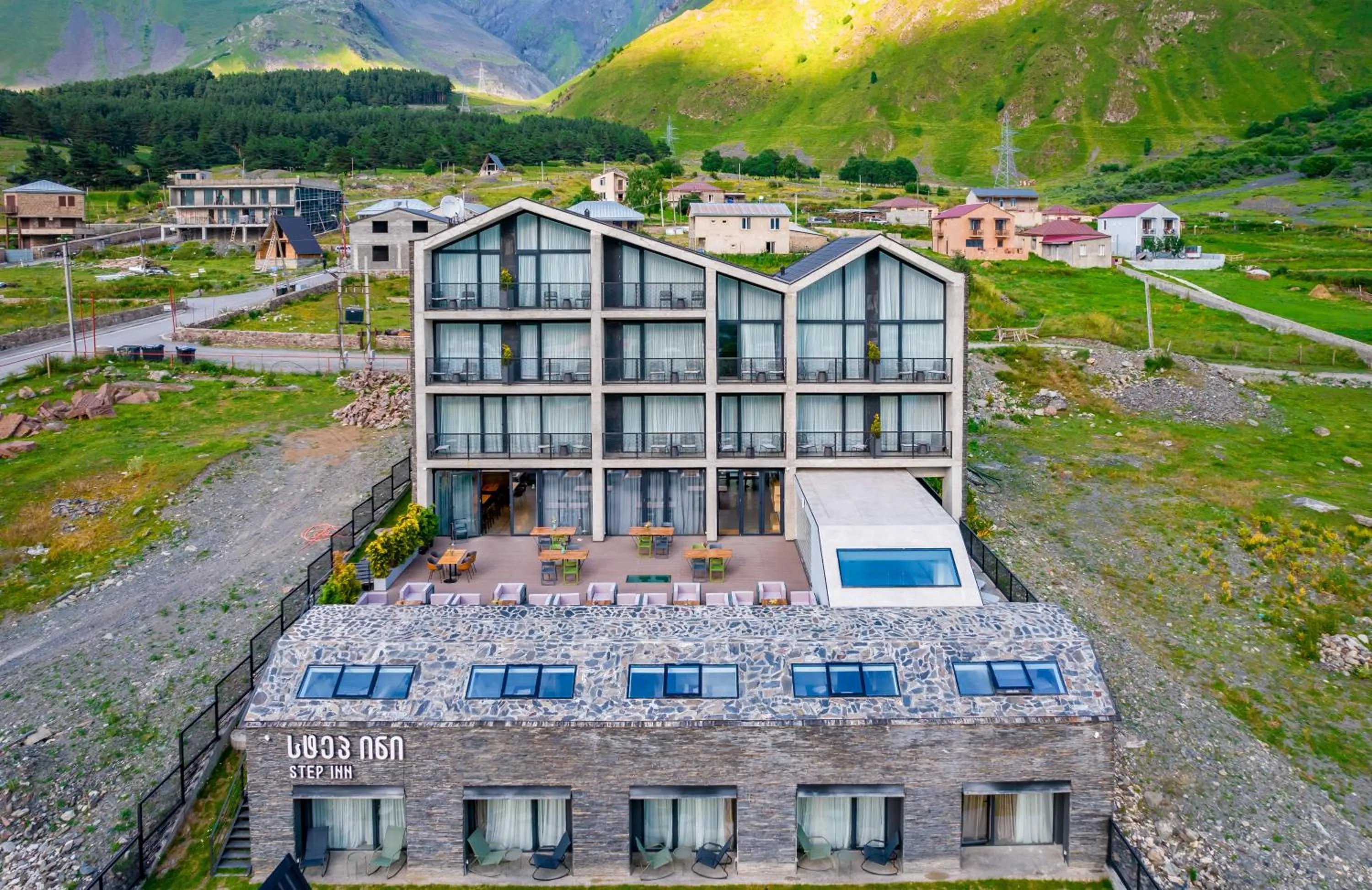 Property building in Step Inn - Kazbegi