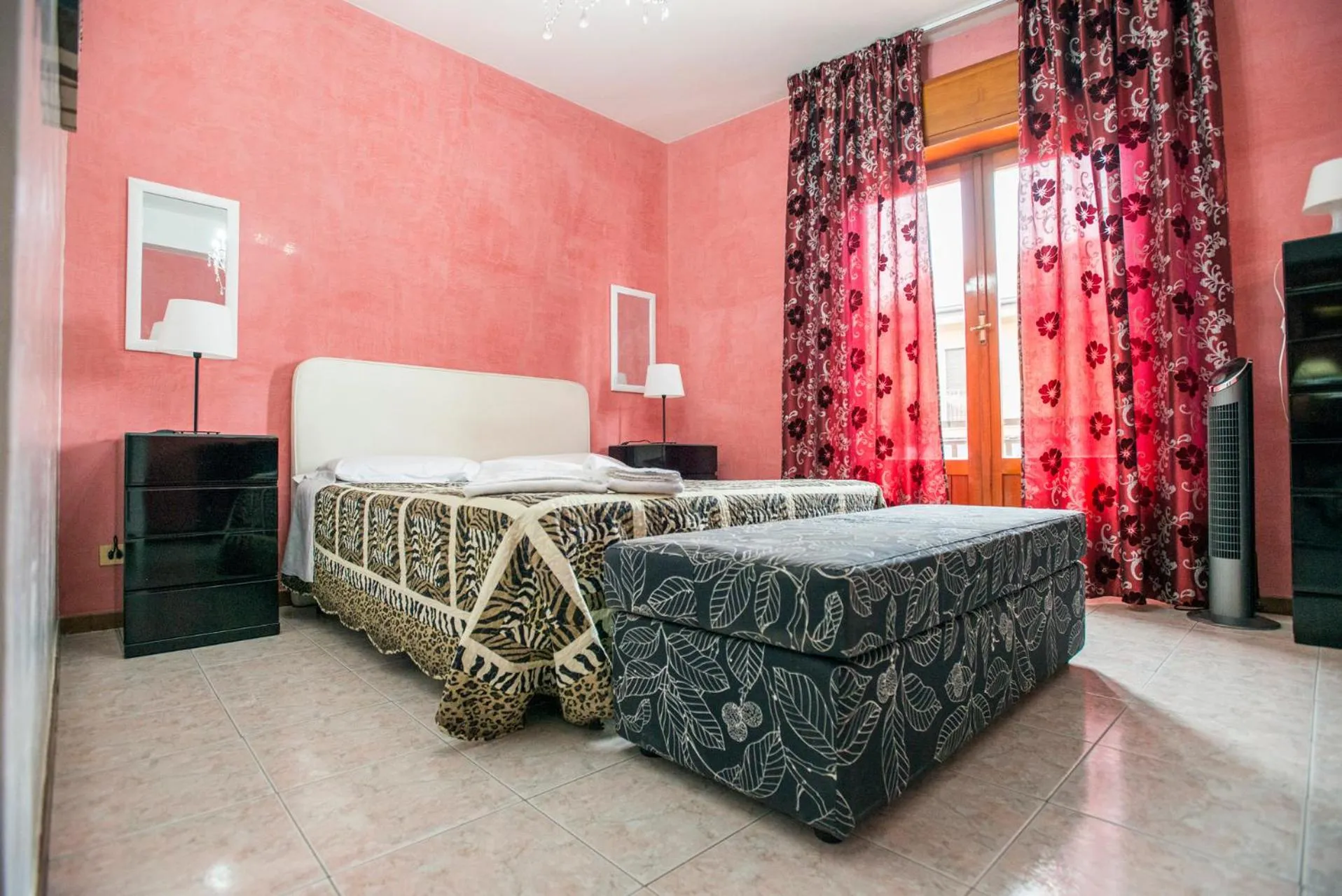 Mountain view, Bed in Sant'Antonio Garden Rooms Apartments