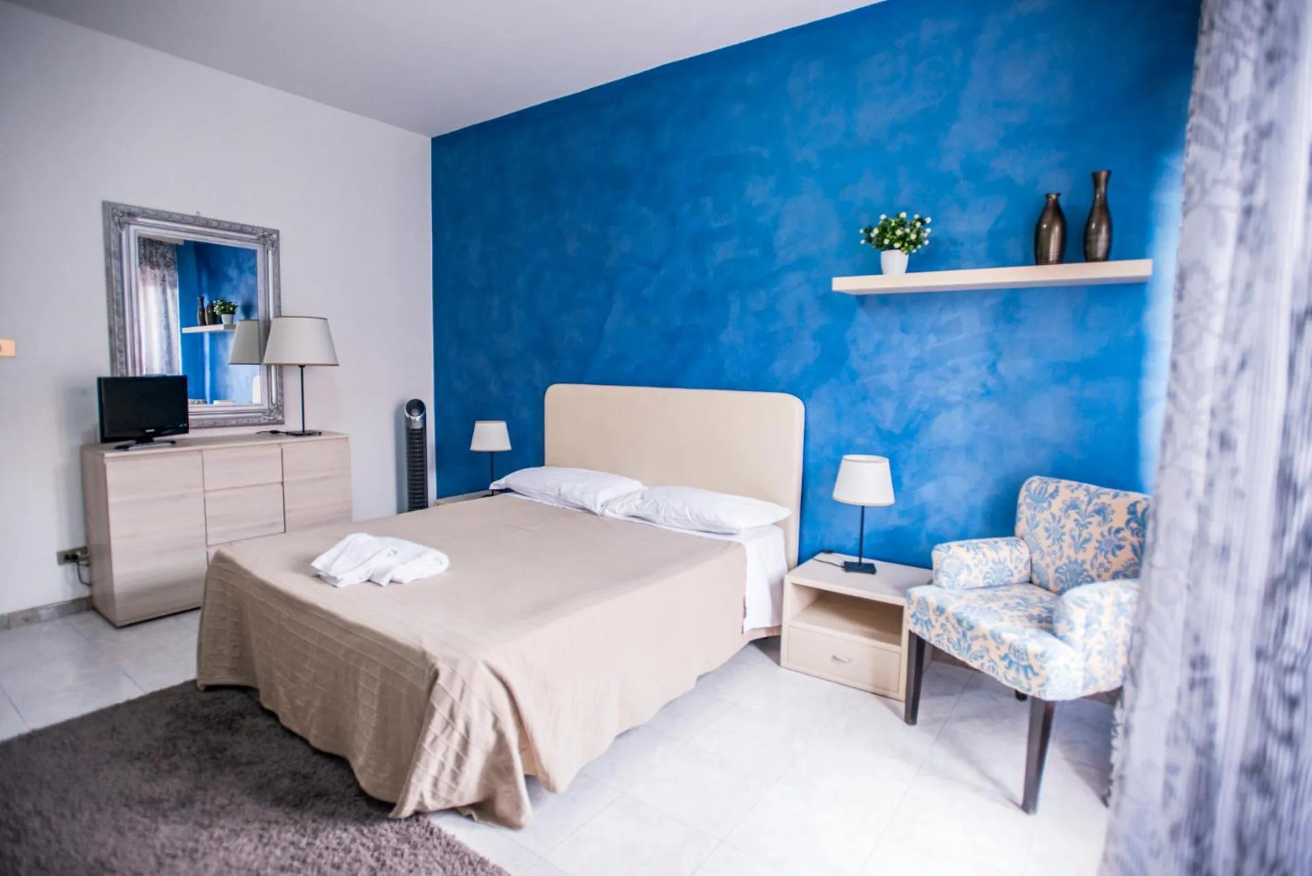 Photo of the whole room, Bed in Sant'Antonio Garden Rooms Apartments