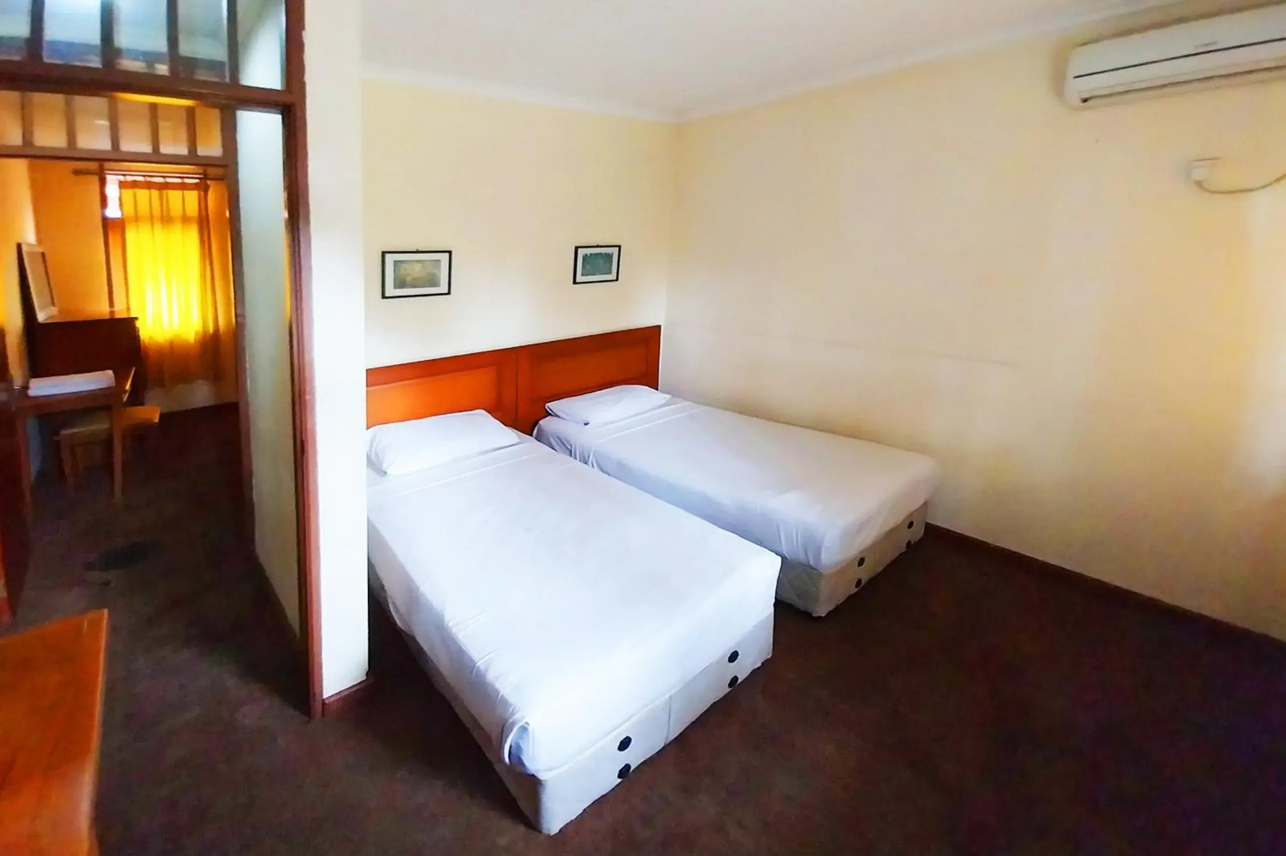 Twin Room in Horison Resort Pondok Layung Anyer Twin Room in Horison Resort Pondok Layung Anyer