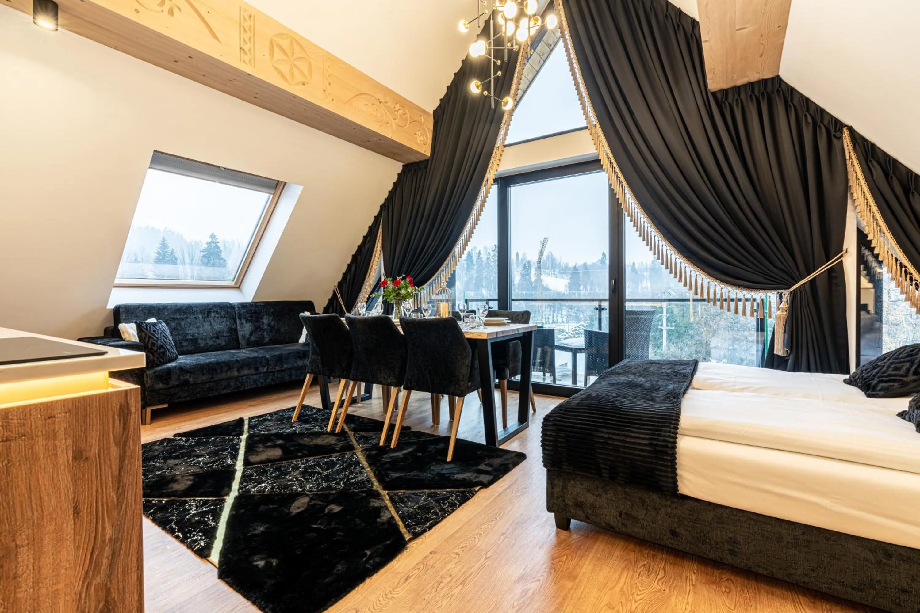 Living room, Bed in Aparthotel Diamond SPA Aqua