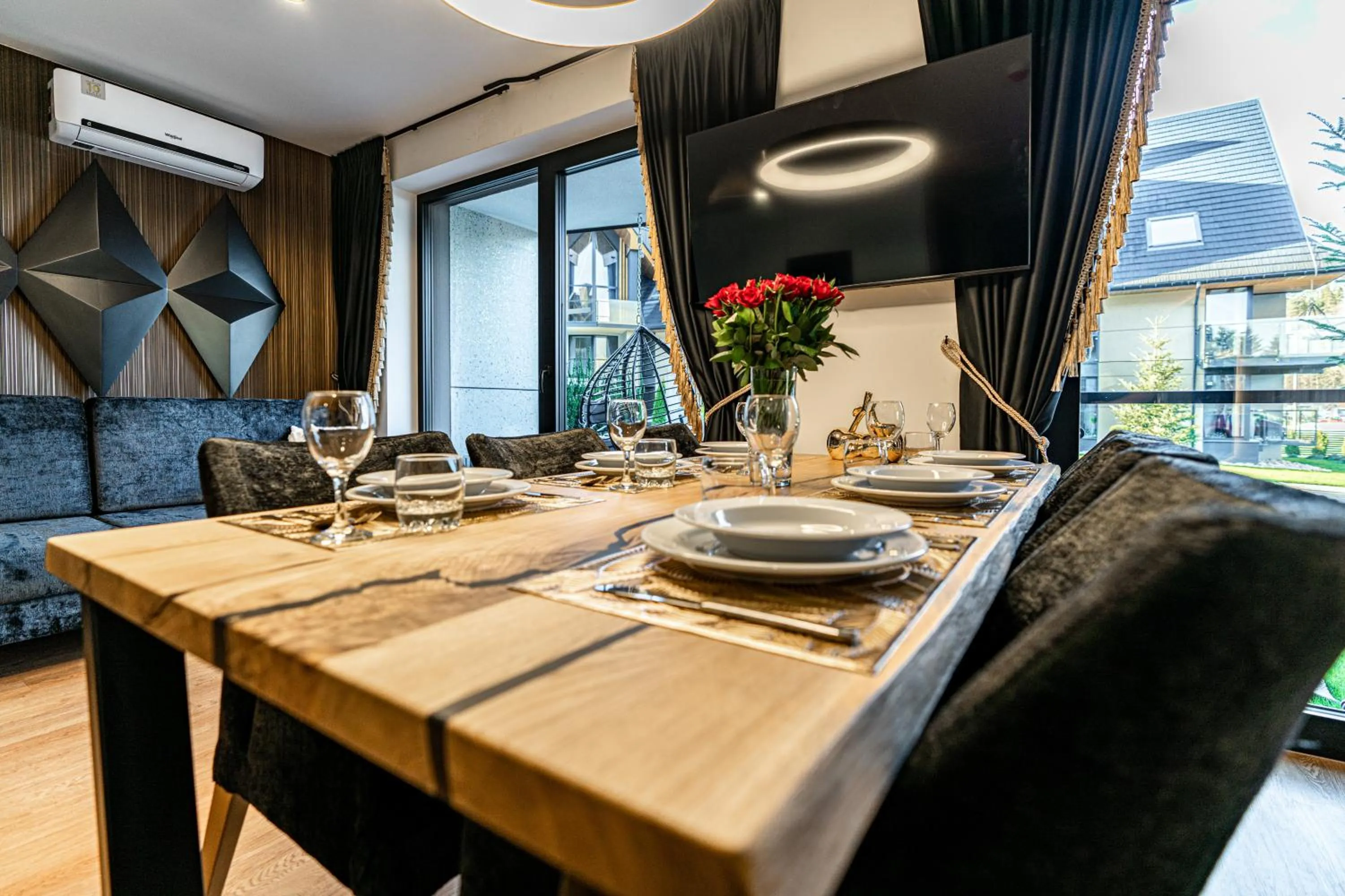 TV and multimedia in Aparthotel Diamond SPA Aqua