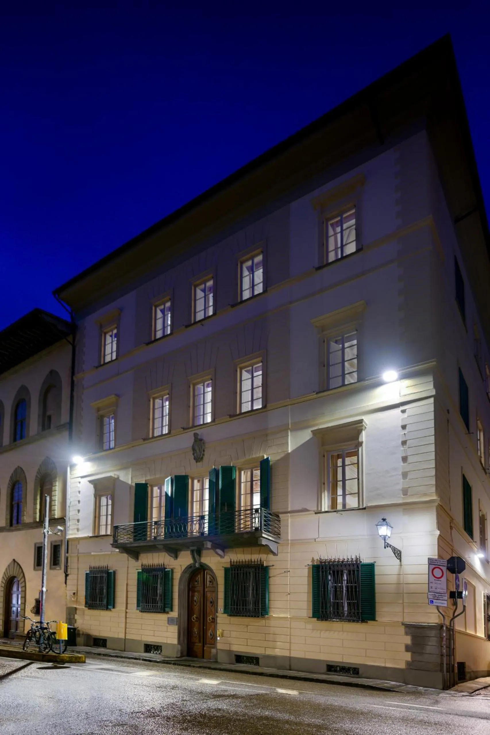Property building in Duchessa Sofia - La Dimora degli Affreschi Florence