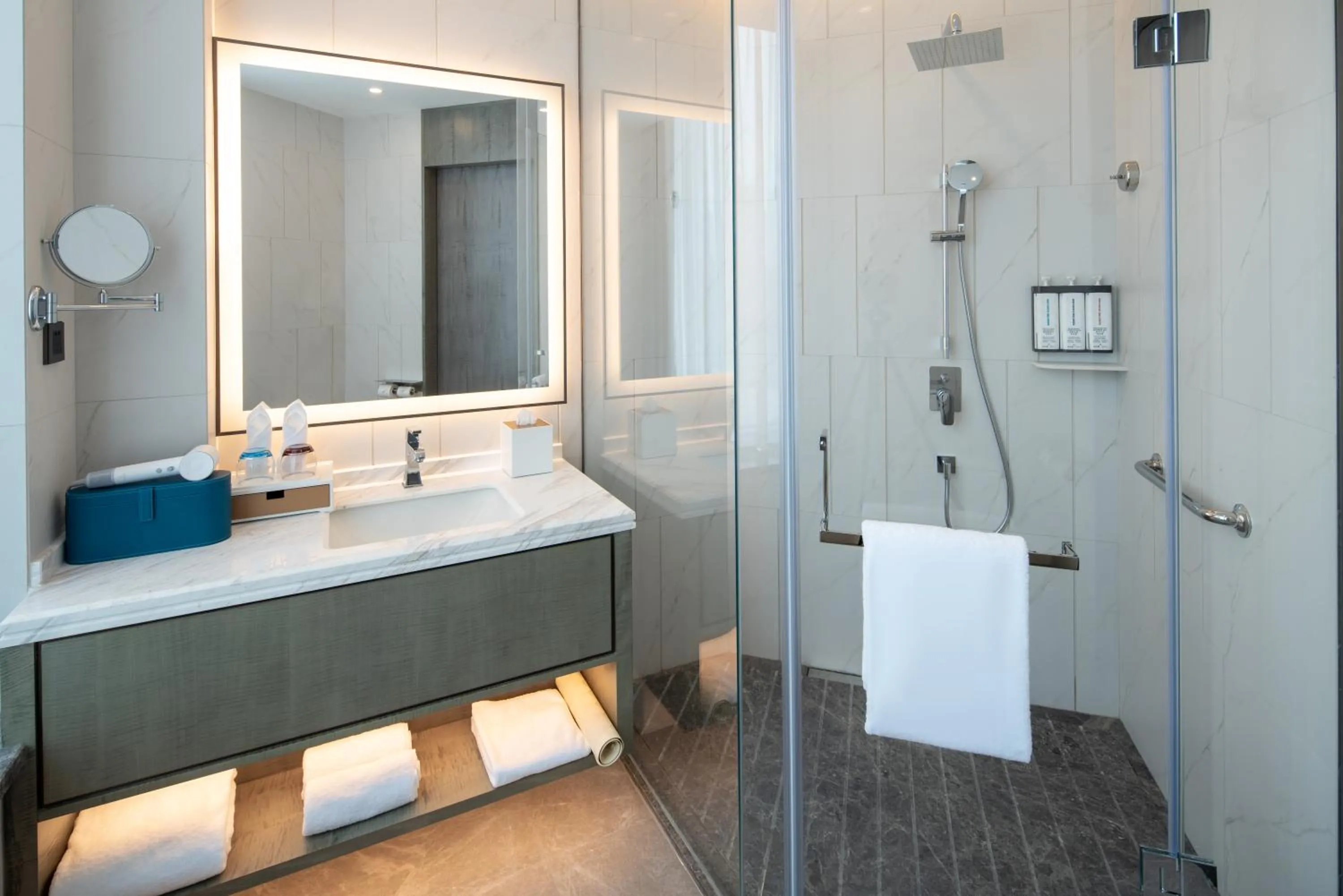 Toilet in Hyatt Place Linyi People Square