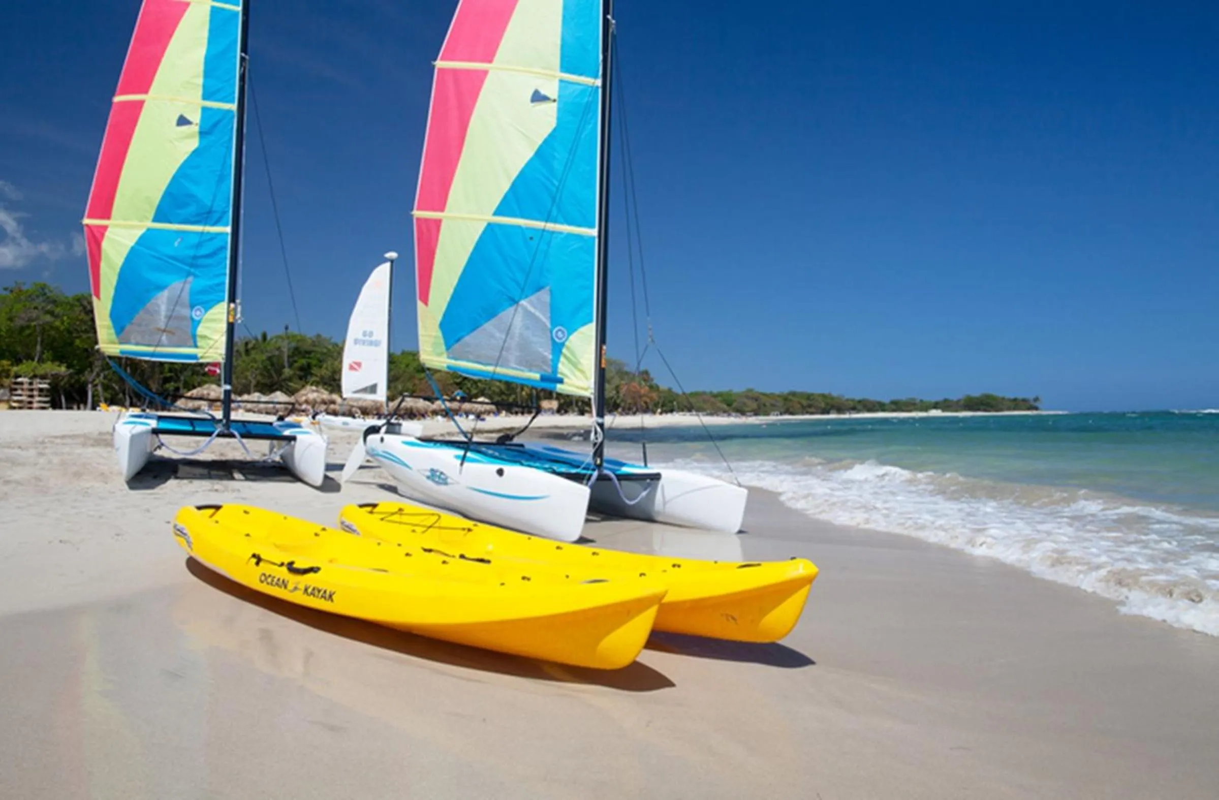 Beach in Iberostar Waves Costa Dorada - All Inclusive