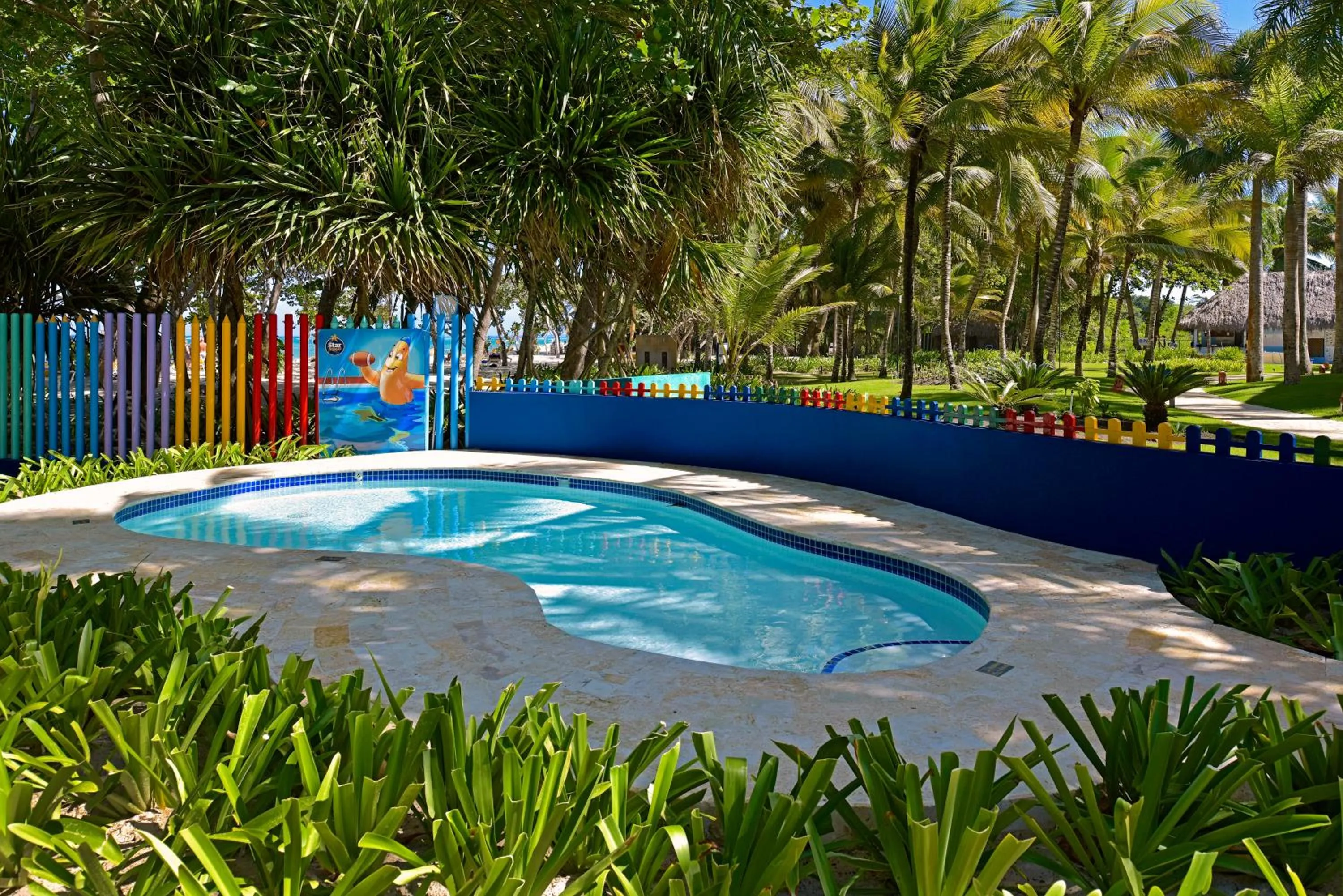 Swimming pool in Iberostar Waves Costa Dorada - All Inclusive