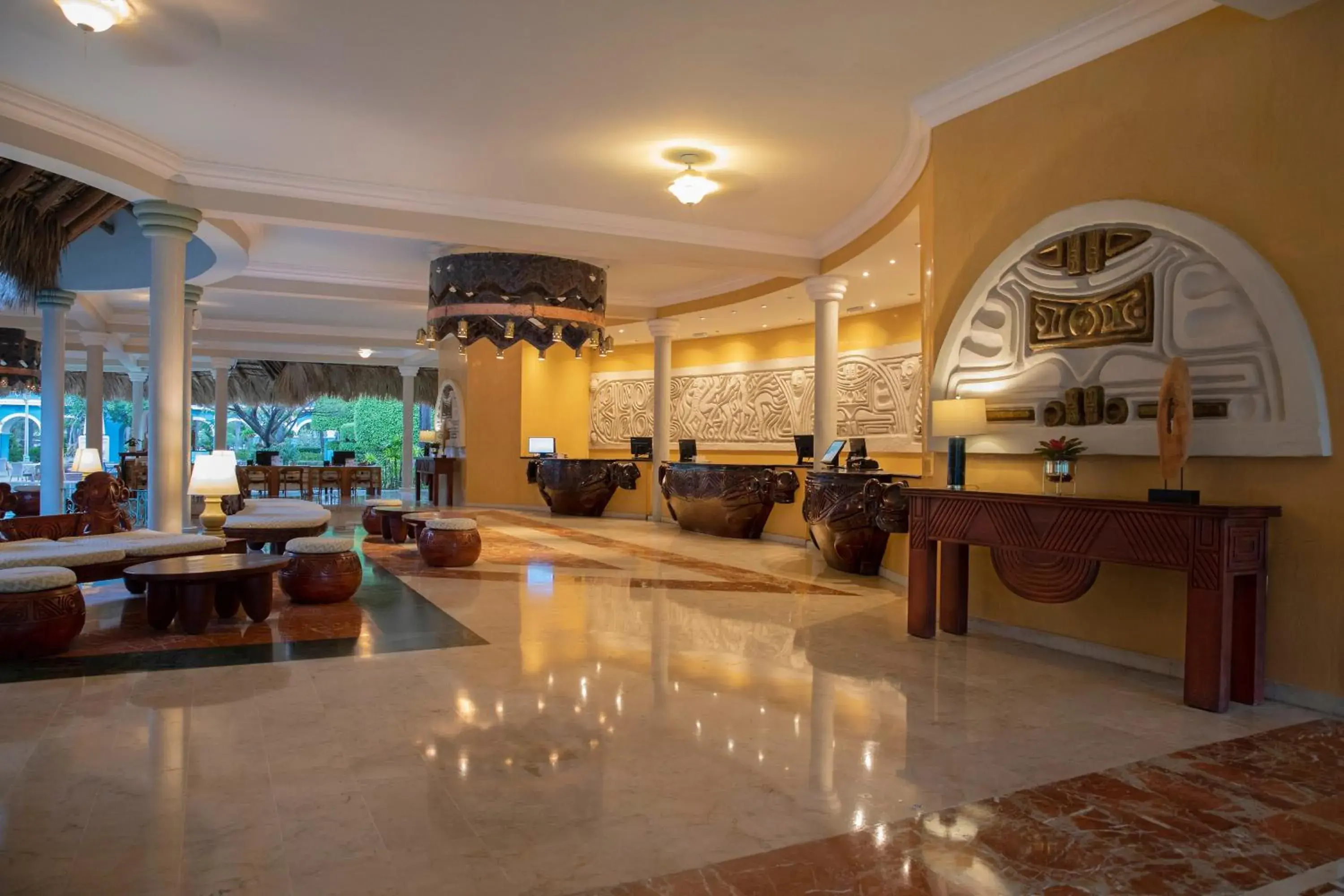Lobby or reception in Iberostar Waves Costa Dorada - All Inclusive Lobby or reception in Iberostar Waves Costa Dorada - All Inclusive