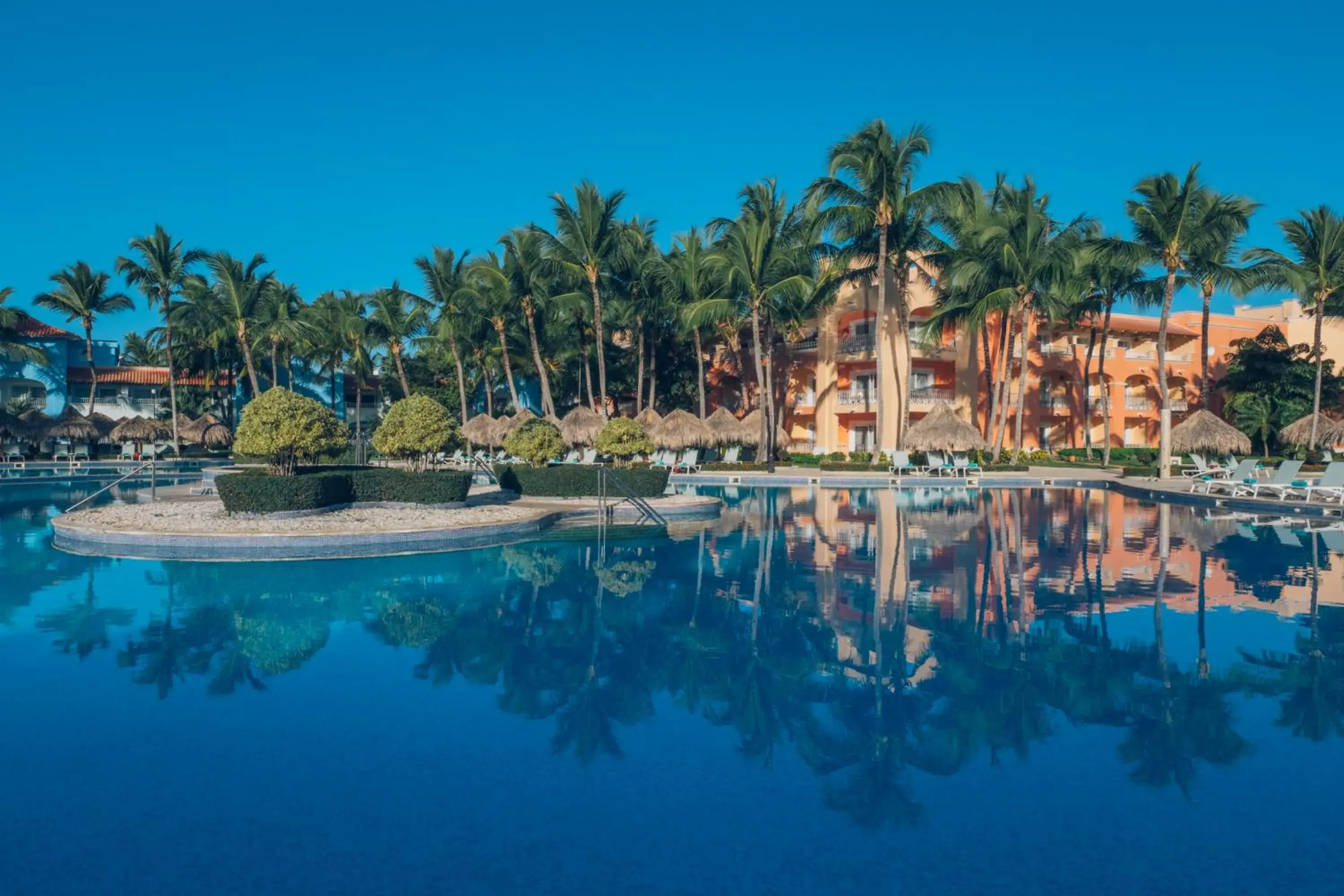 Swimming pool in Iberostar Selection Hacienda Dominicus - All Inclusive Swimming pool in Iberostar Selection Hacienda Dominicus - All Inclusive