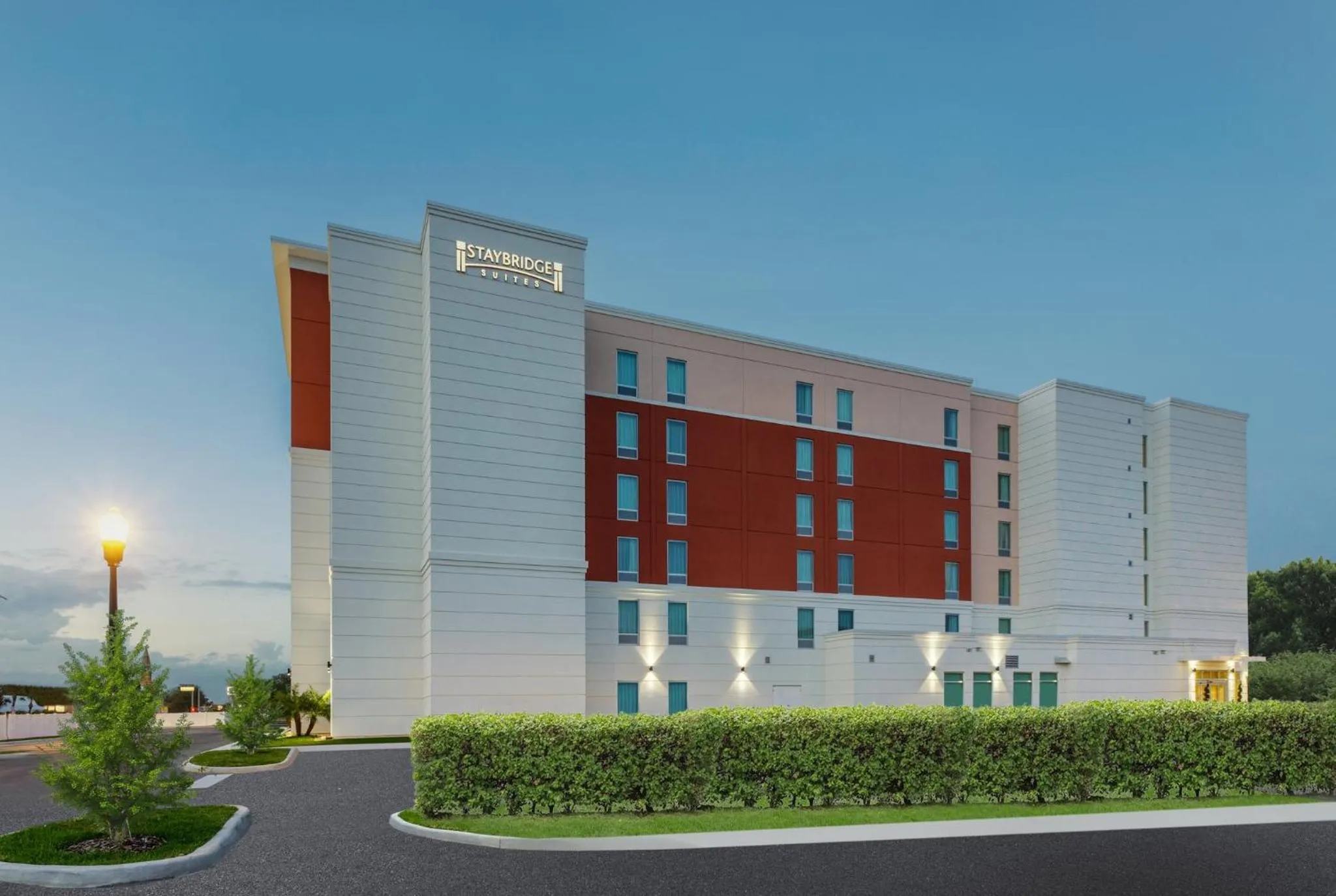 Property building in Staybridge Suites Winter Haven - Auburndale