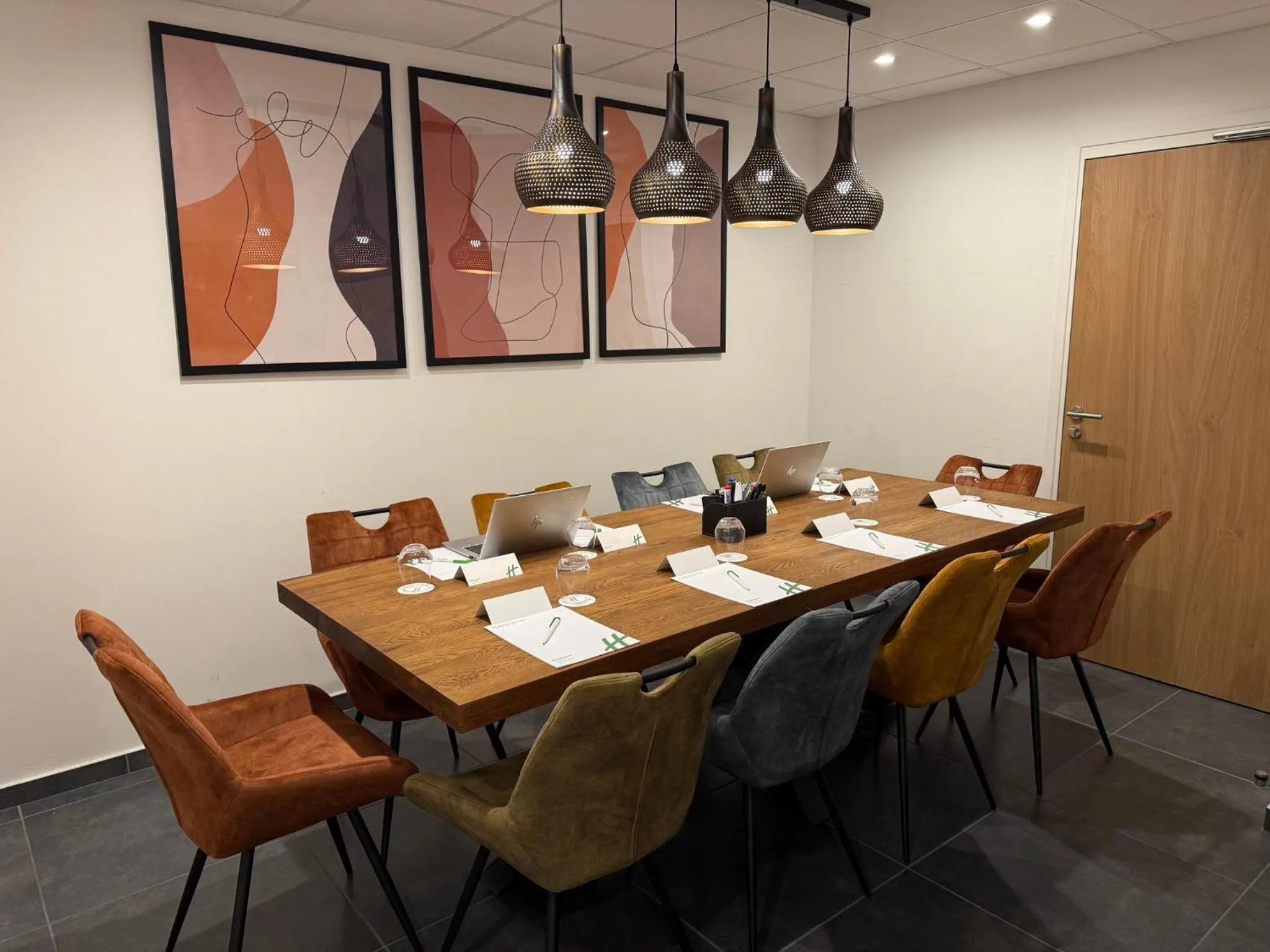 Meeting/conference room in Holiday Inn Dijon Sud - Longvic by IHG