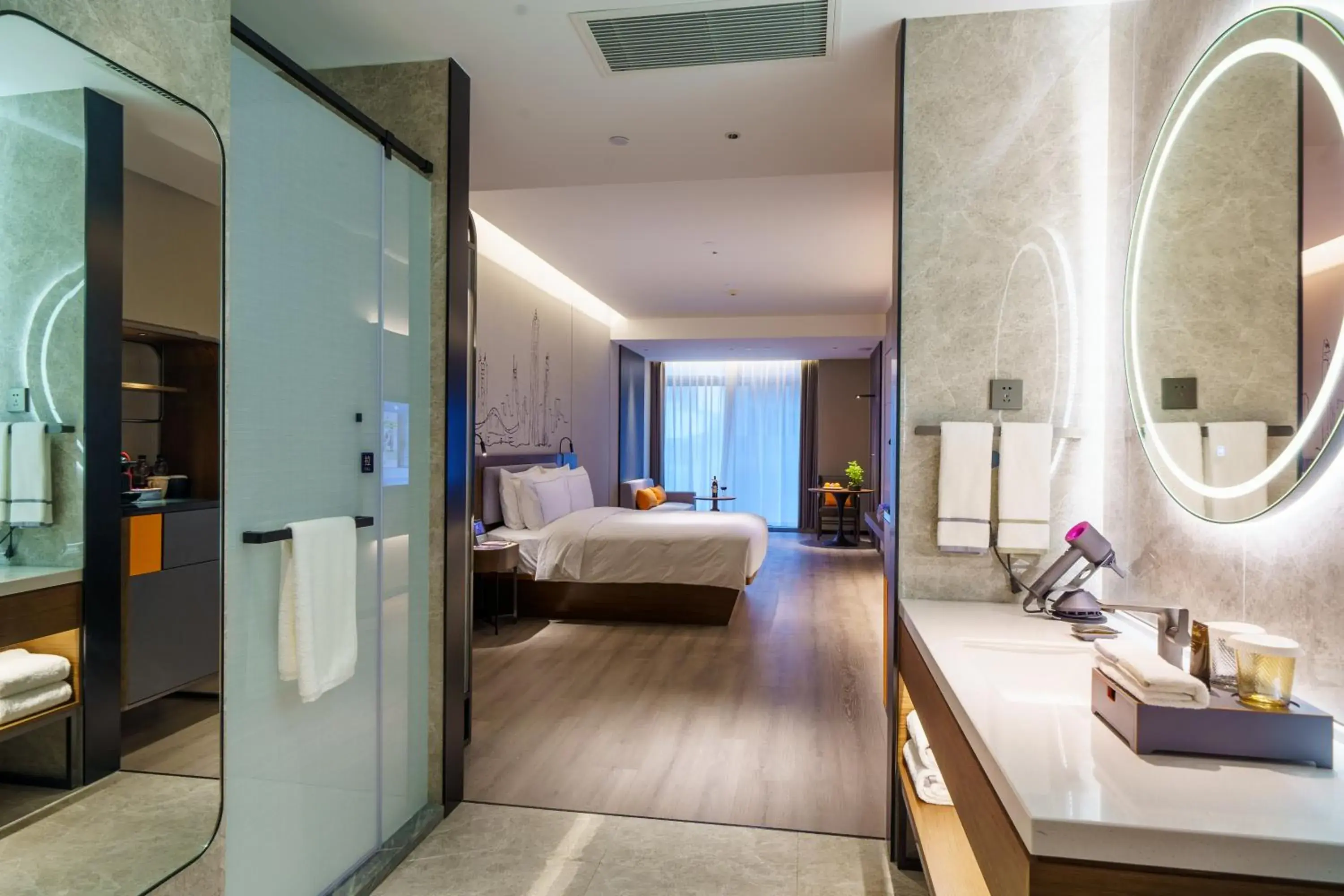 Bed in UrCove by HYATT Futian CBD-毗邻福田站和星河COCO Park 尊享免费迷你吧 Bed in UrCove by HYATT Futian CBD-毗邻福田站和星河COCO Park 尊享免费迷你吧