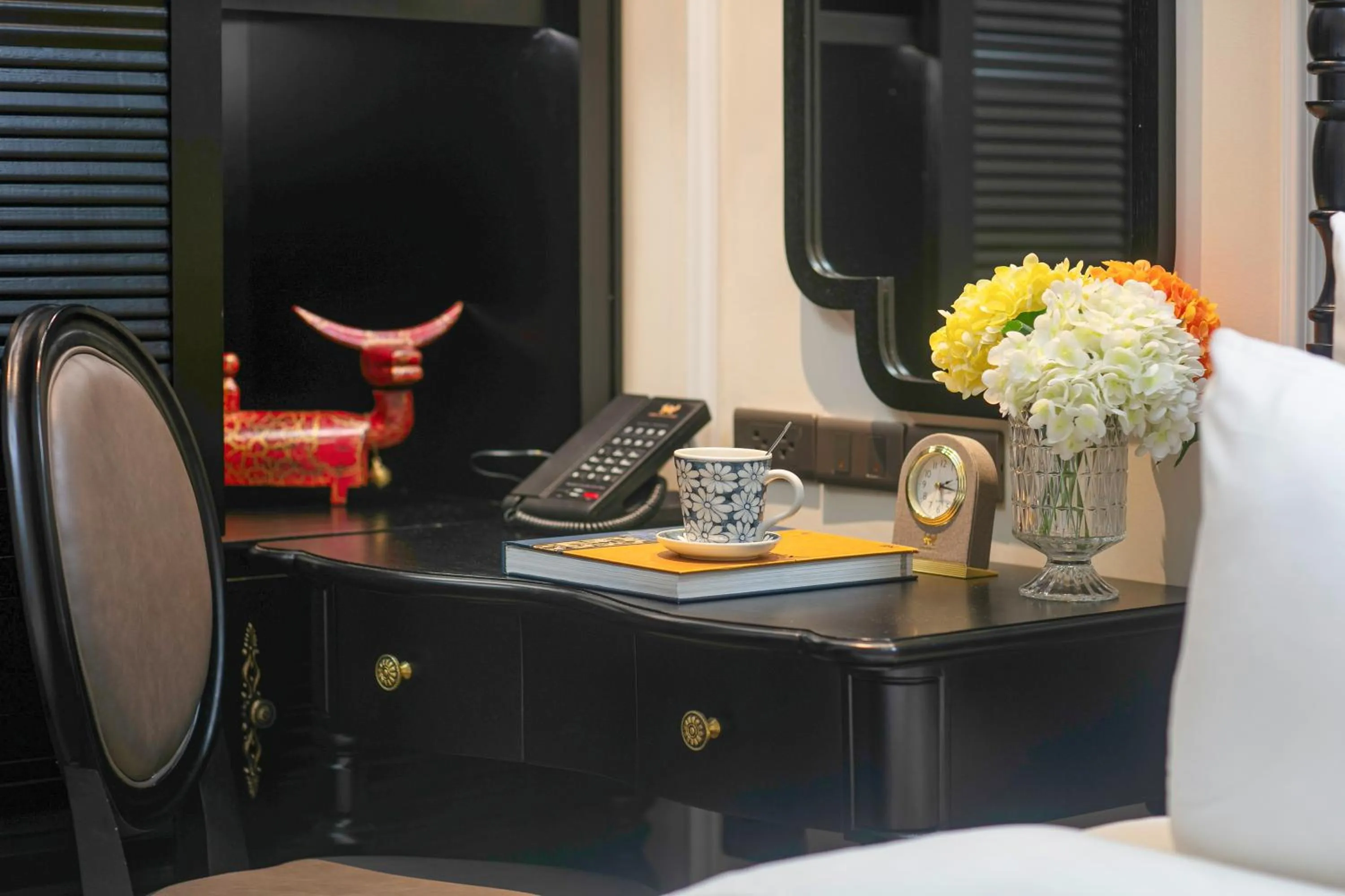 Coffee/tea facilities in Amira Hotel Hanoi