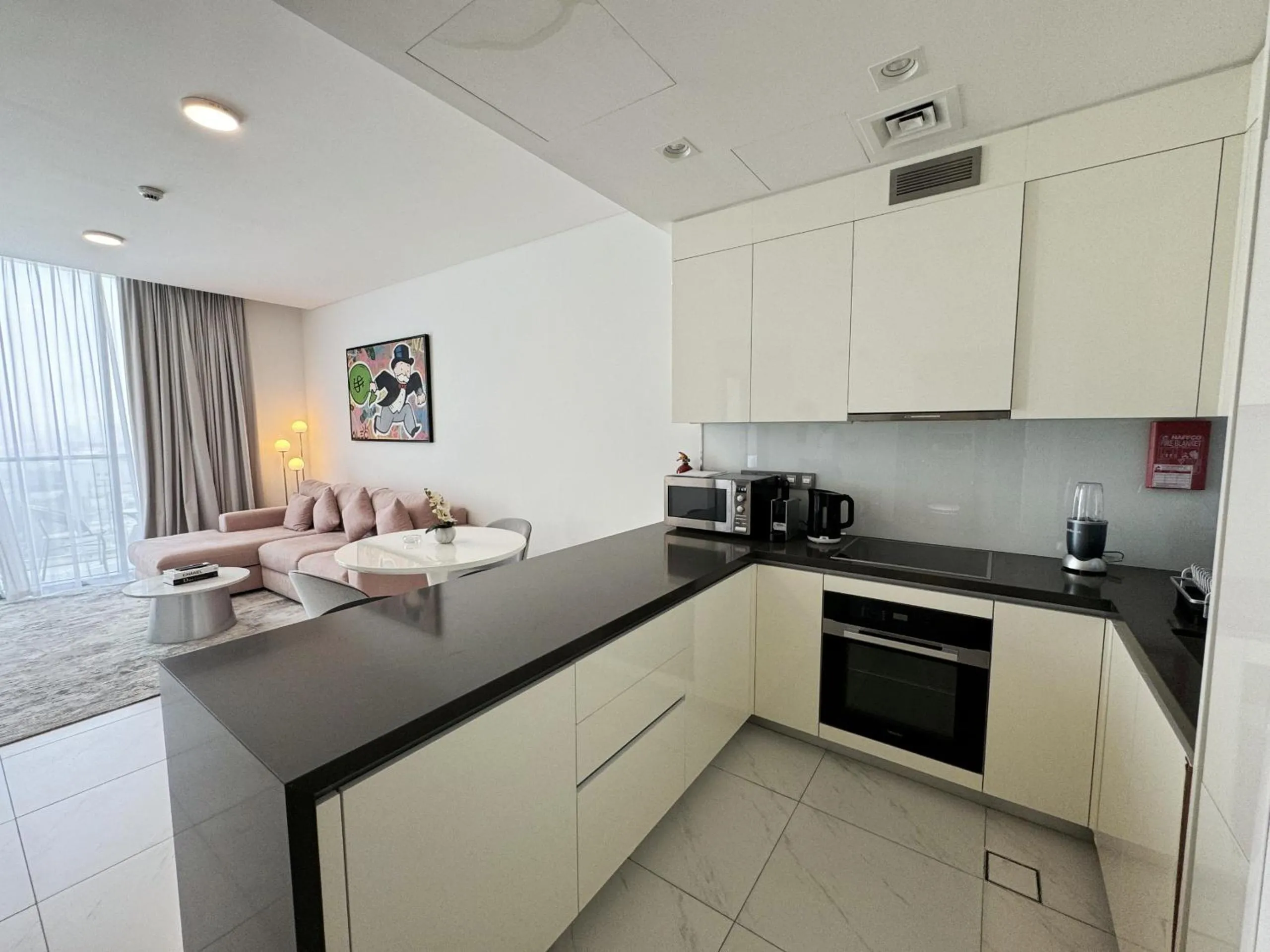 Panoramic 1br with Crystal Lagoon & Downtown View