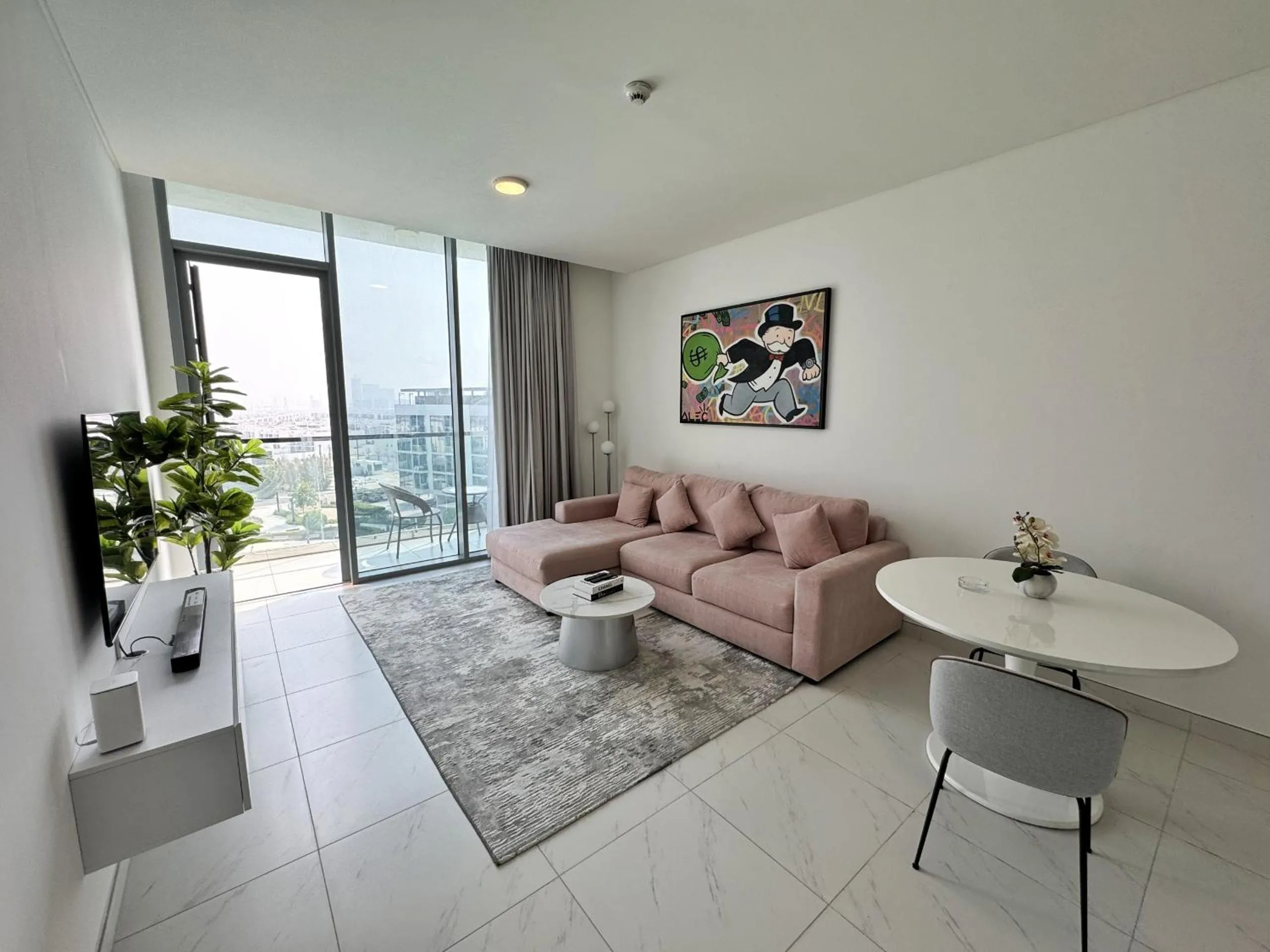 Panoramic 1br with Crystal Lagoon & Downtown View