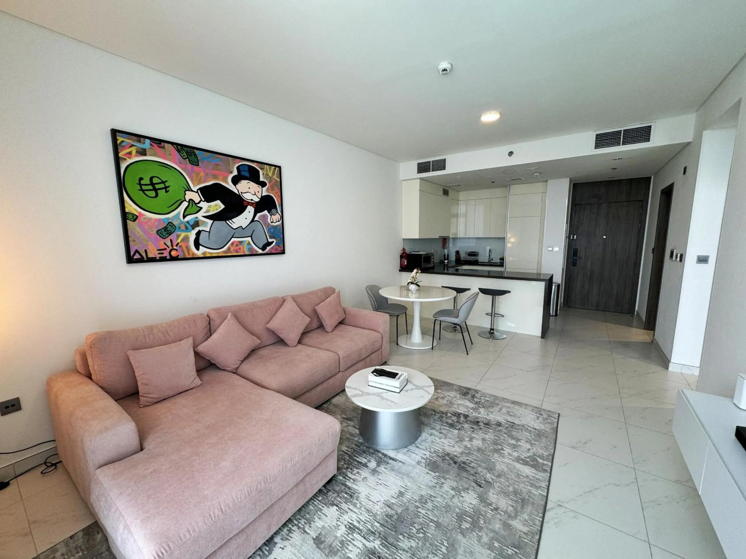Panoramic 1br with Crystal Lagoon & Downtown View