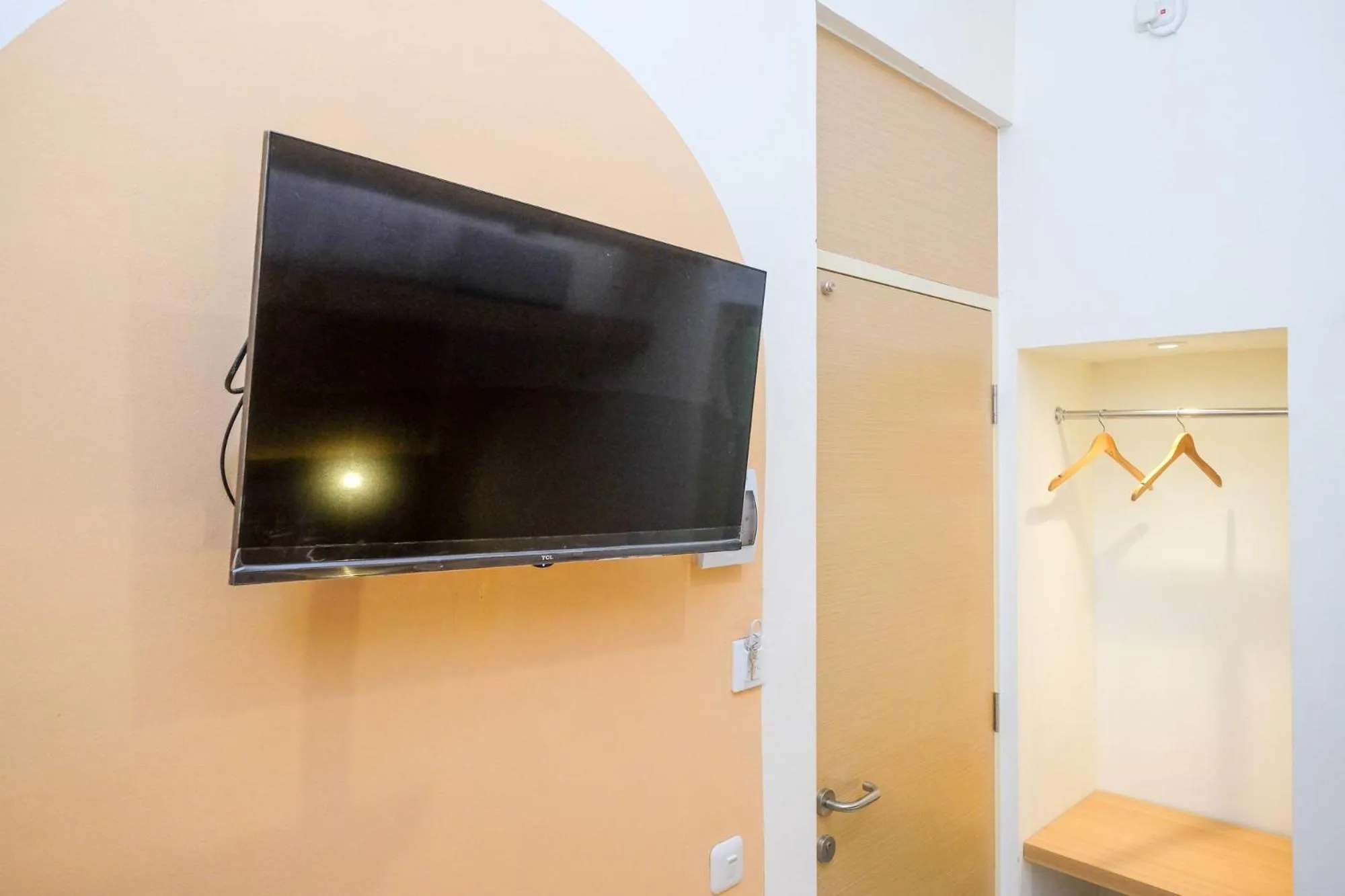 Bedroom in Sans Hotel Aurum Majapahit Semarang