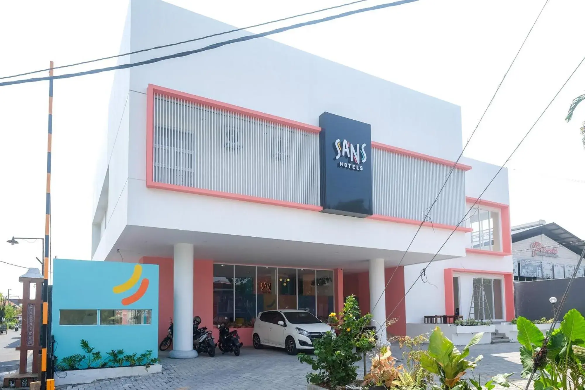 Property building in Sans Hotel Aurum Majapahit Semarang Property building in Sans Hotel Aurum Majapahit Semarang