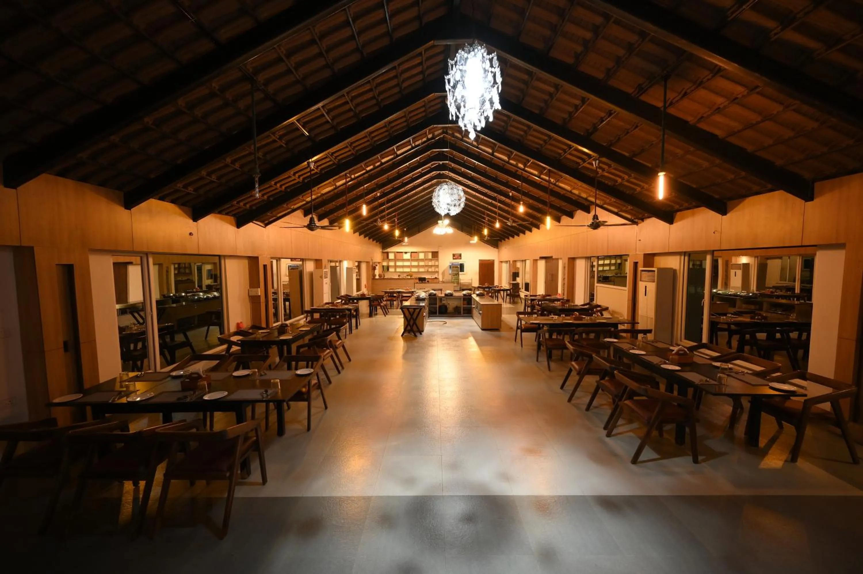 Restaurant/places to eat in Spree One Resort And Convention Annavaram