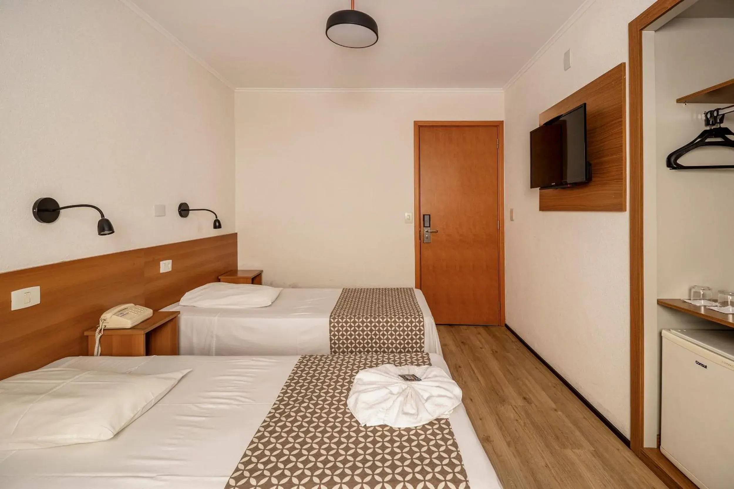 Superior Twin Room in Hotel Cisne Superior Twin Room in Hotel Cisne