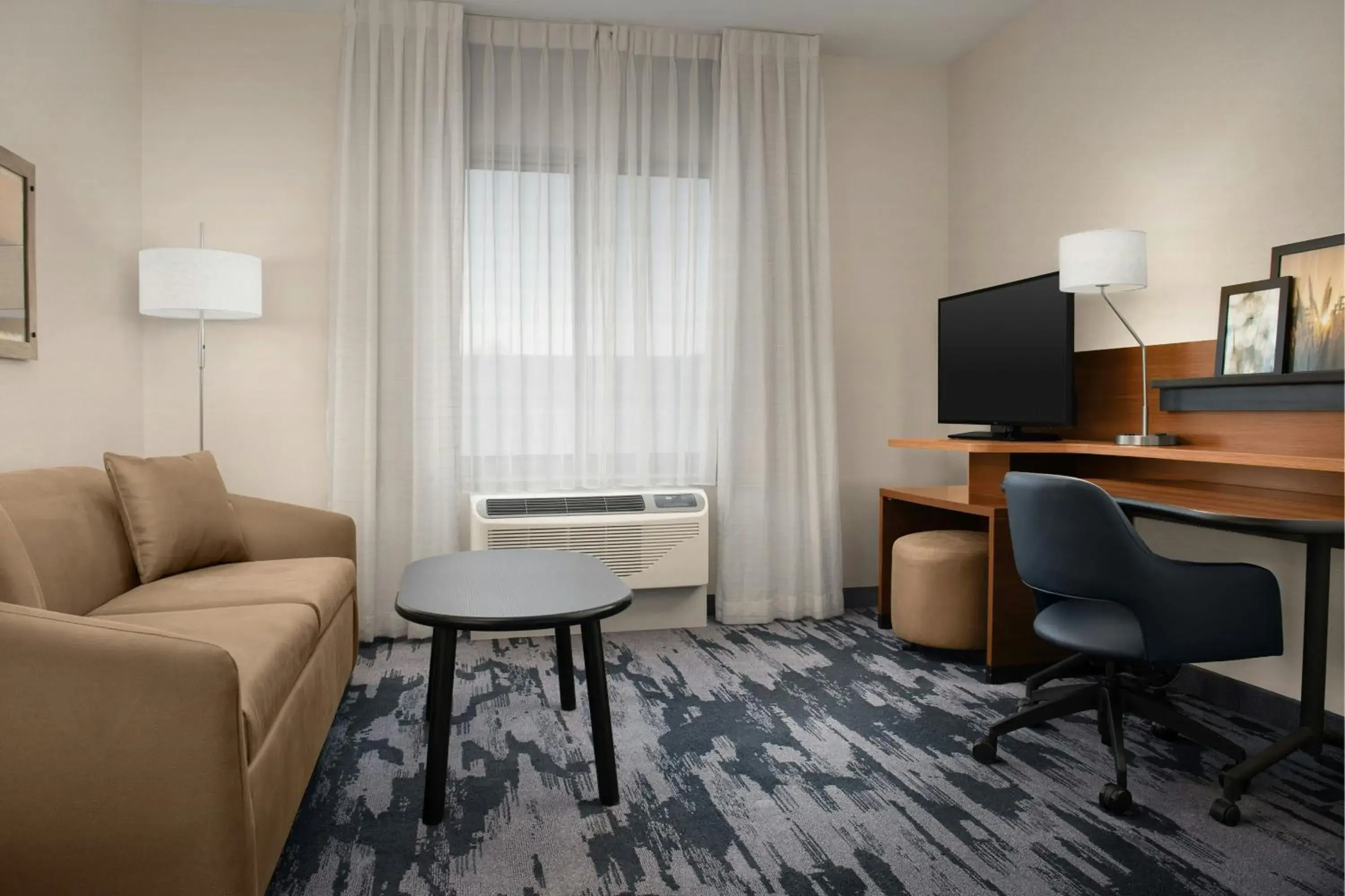 Executive King Suite in Fairfield by Marriott The Dalles Executive King Suite in Fairfield by Marriott The Dalles