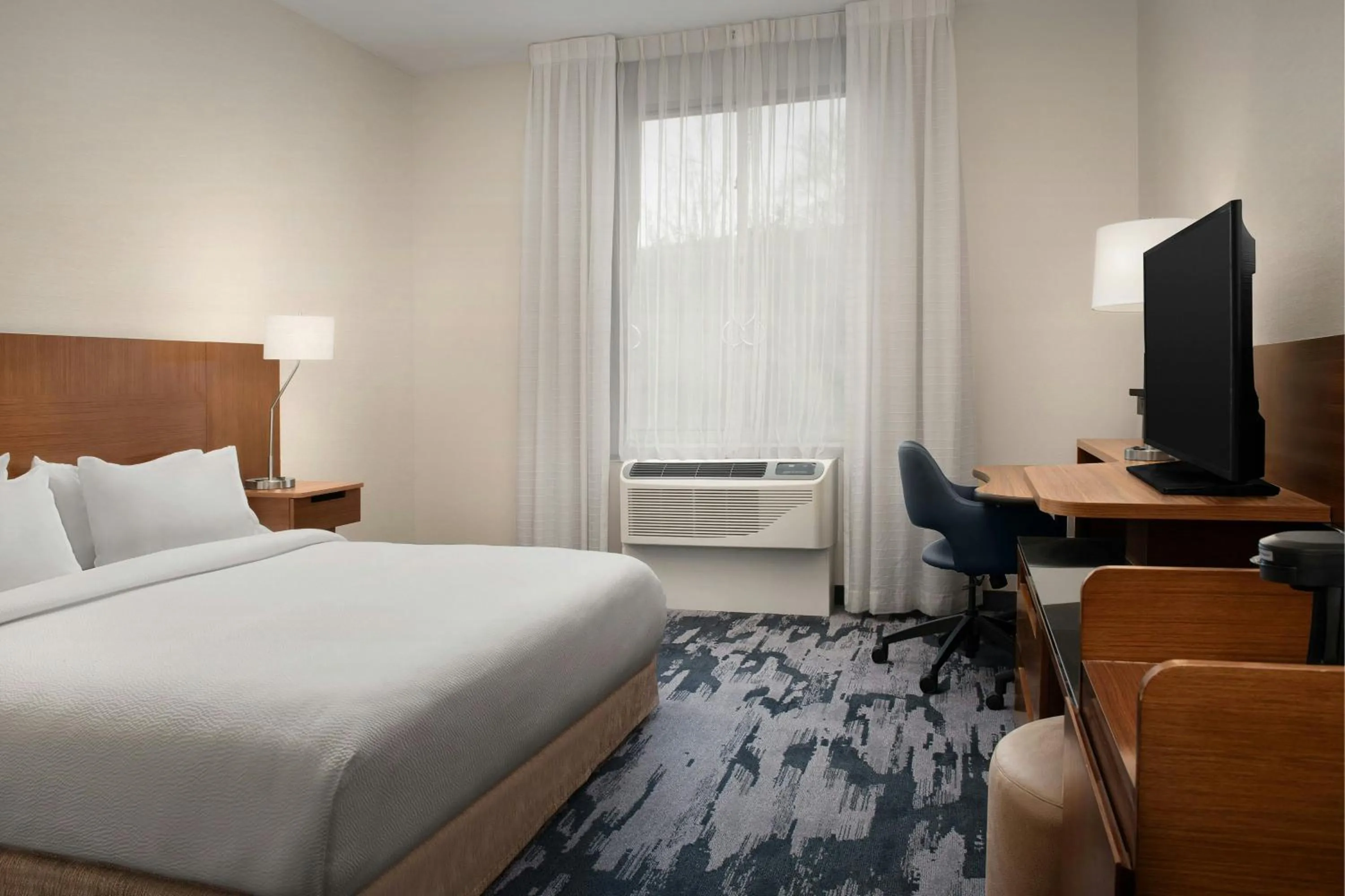 Photo of the whole room, Bed in Fairfield by Marriott The Dalles