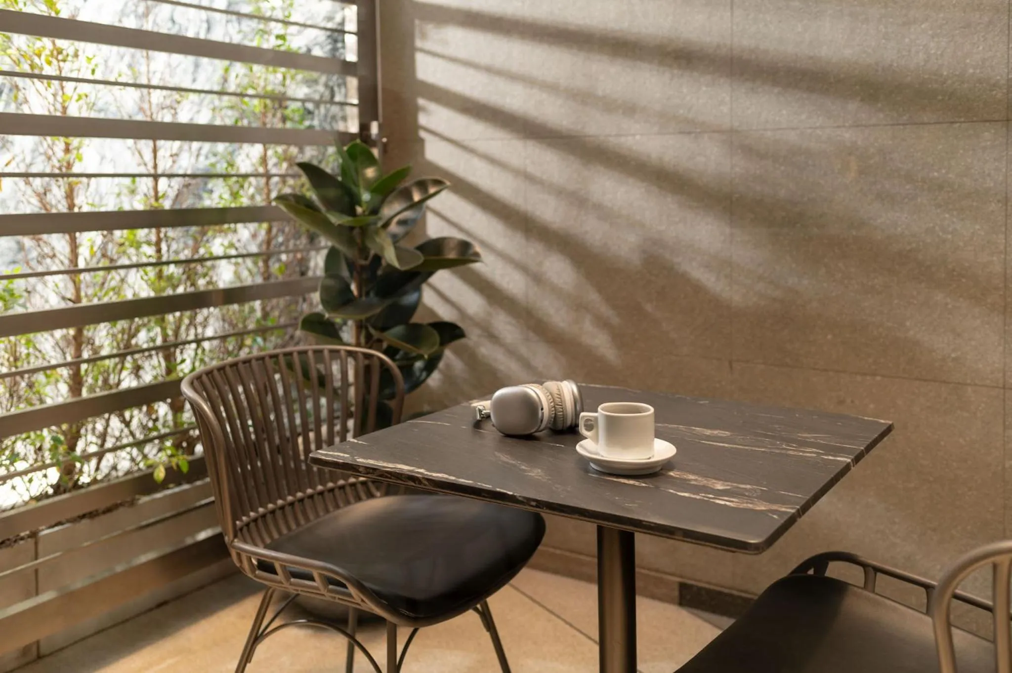 Lobby or reception in Lumen Bangkok Udomsuk Station