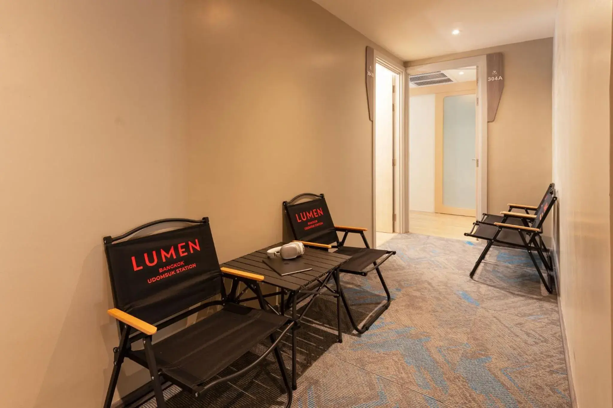 Firefly 3 Bedroom Deluxe in Lumen Bangkok Udomsuk Station Firefly 3 Bedroom Deluxe in Lumen Bangkok Udomsuk Station