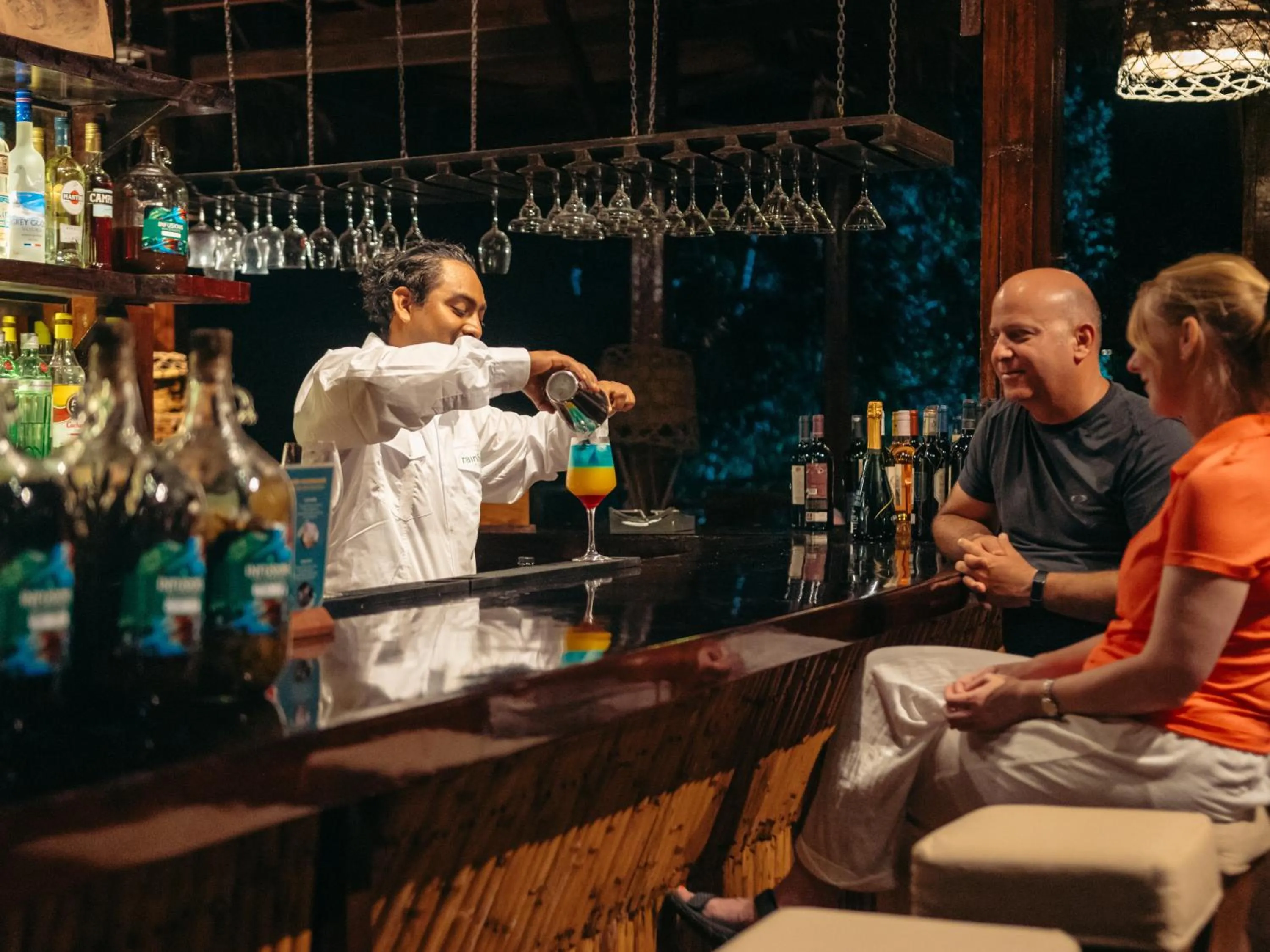 Lounge or bar in Refugio Amazonas Lodge