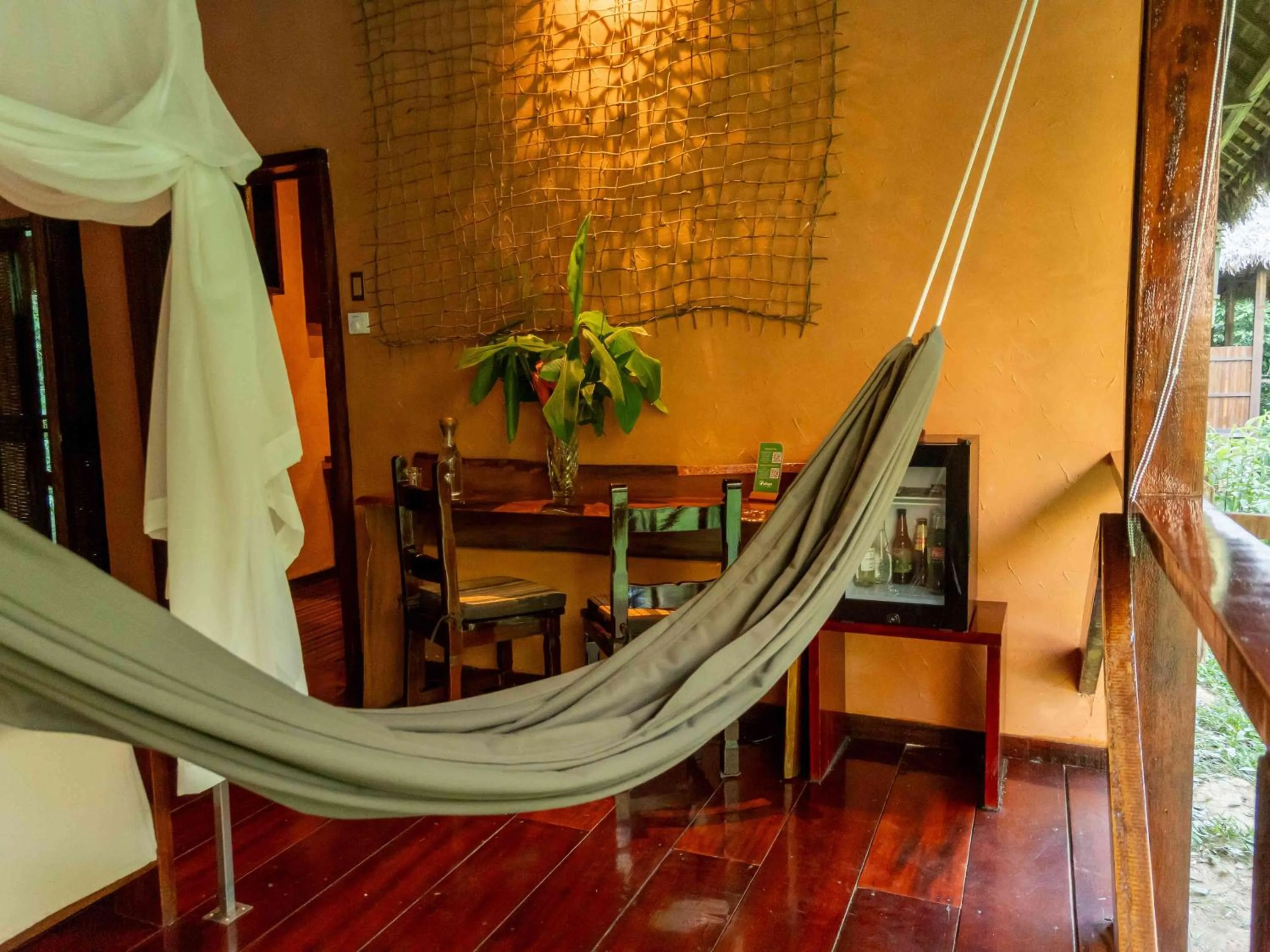 Seating area in Refugio Amazonas Lodge