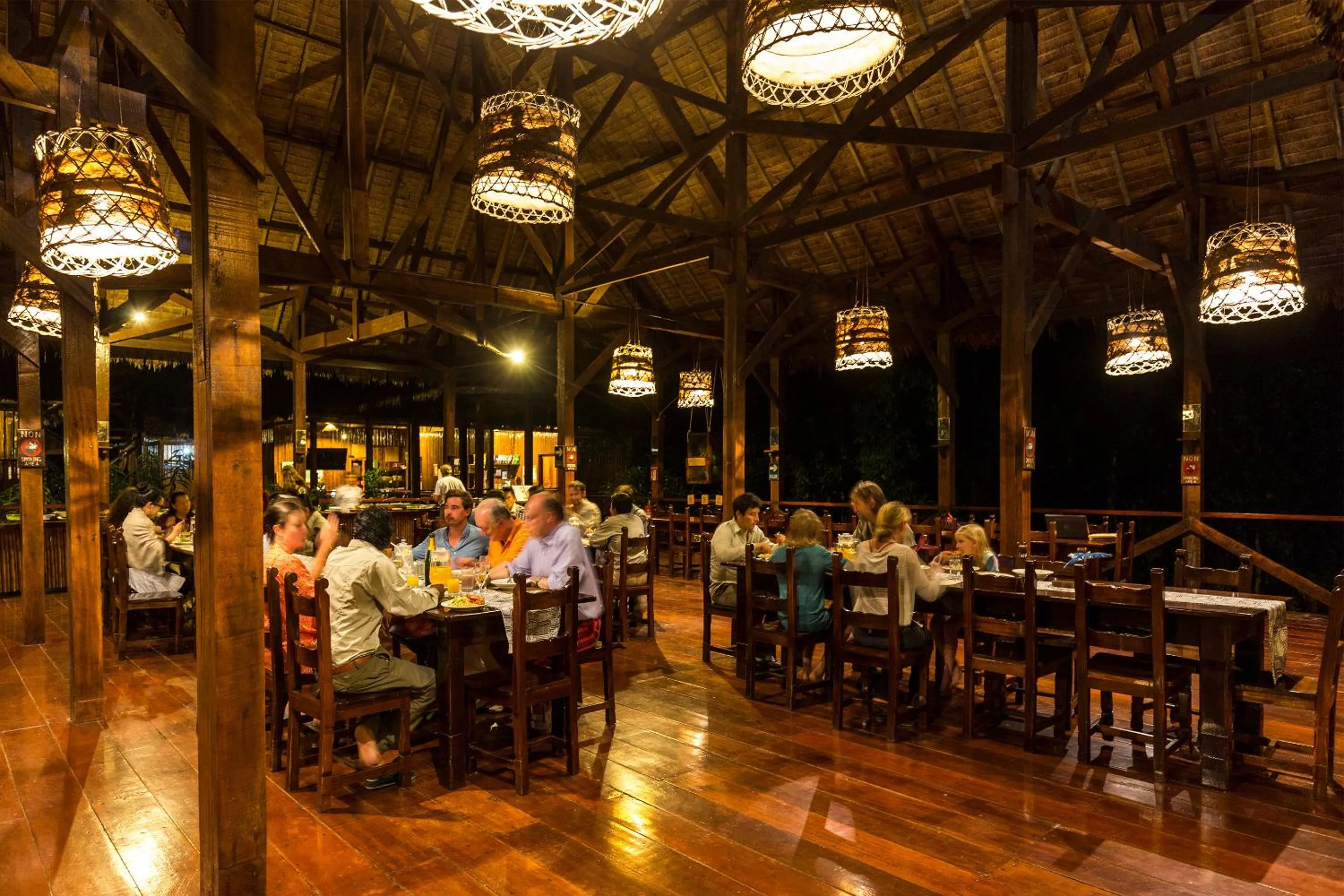 Restaurant/places to eat in Refugio Amazonas Lodge