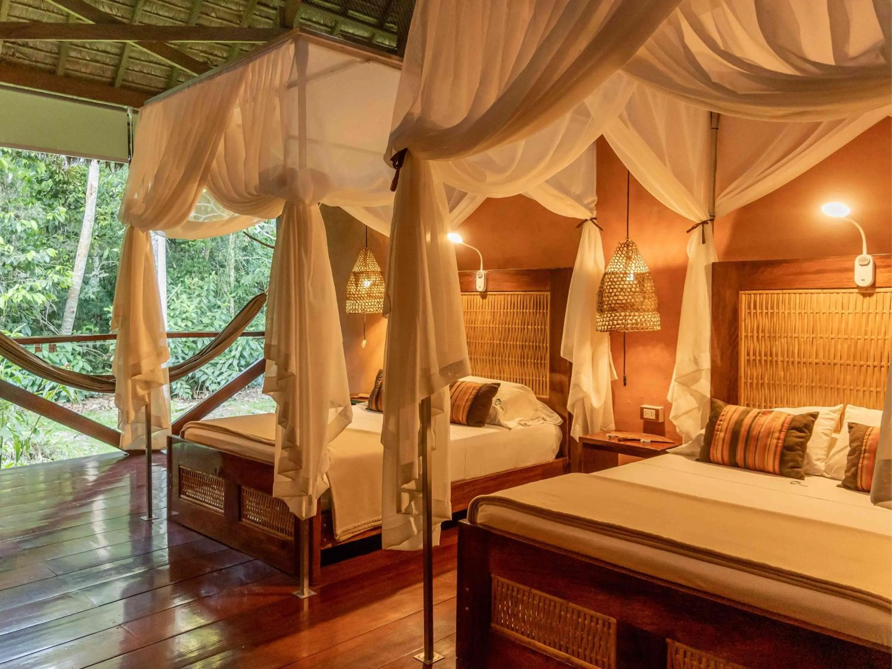 Bedroom, Bed in Refugio Amazonas Lodge