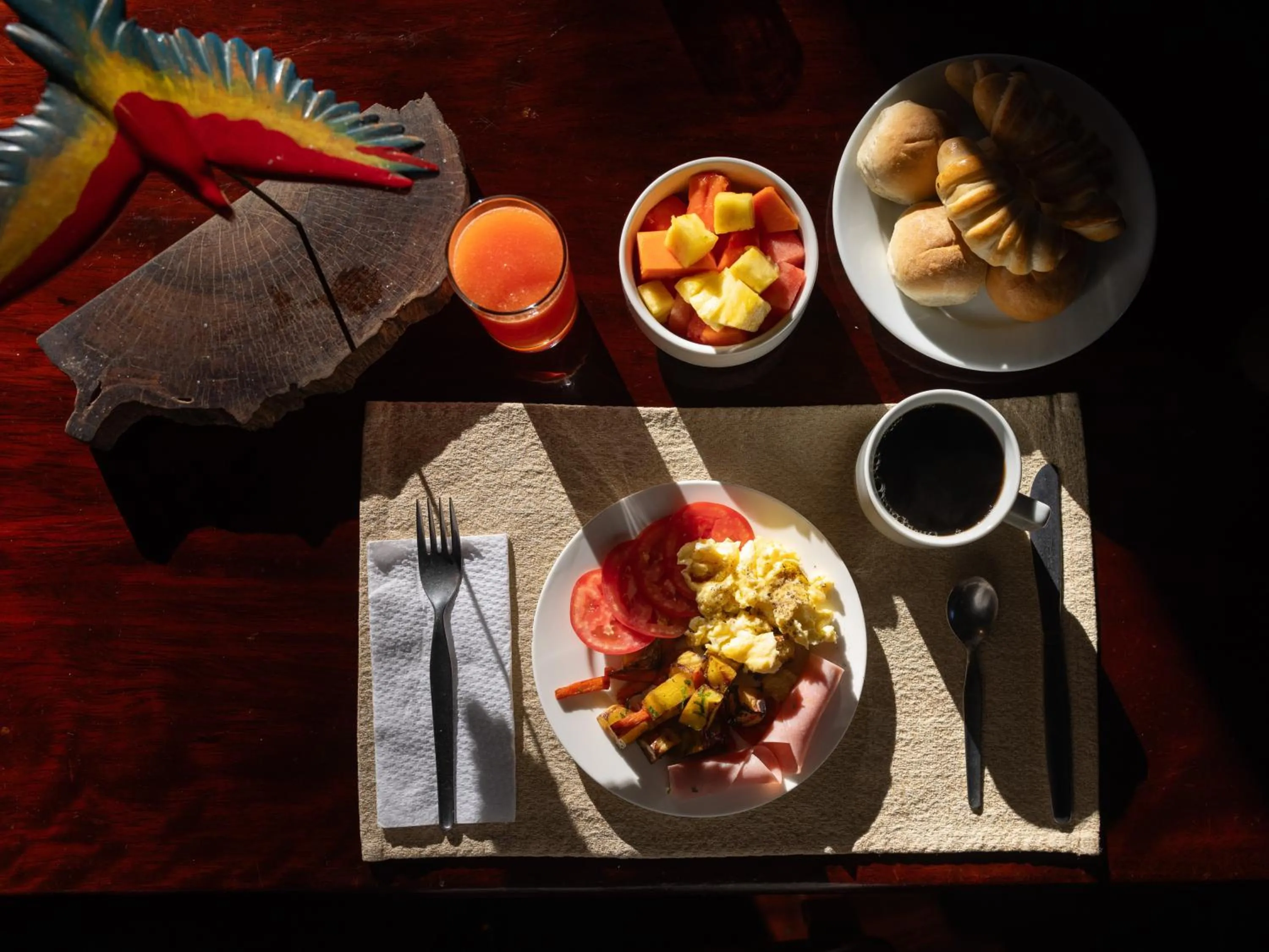 Breakfast in Refugio Amazonas Lodge