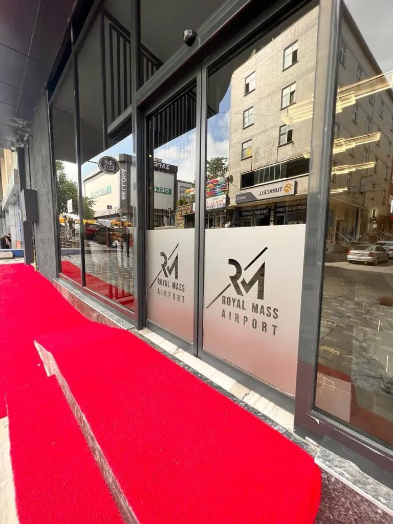 Royal Mass Airport Business Hotel