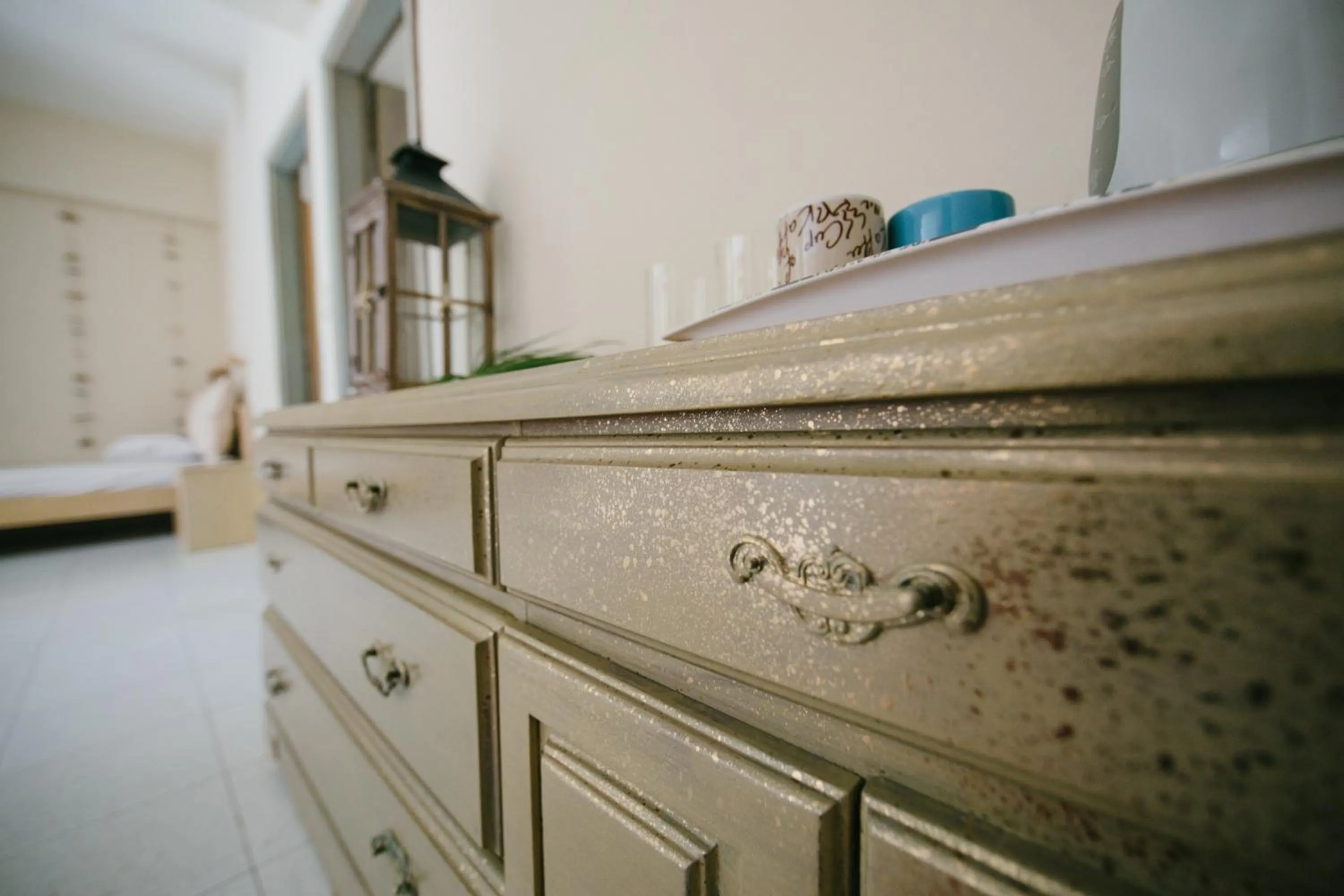 Decorative detail, Bed in Gorgona Studios