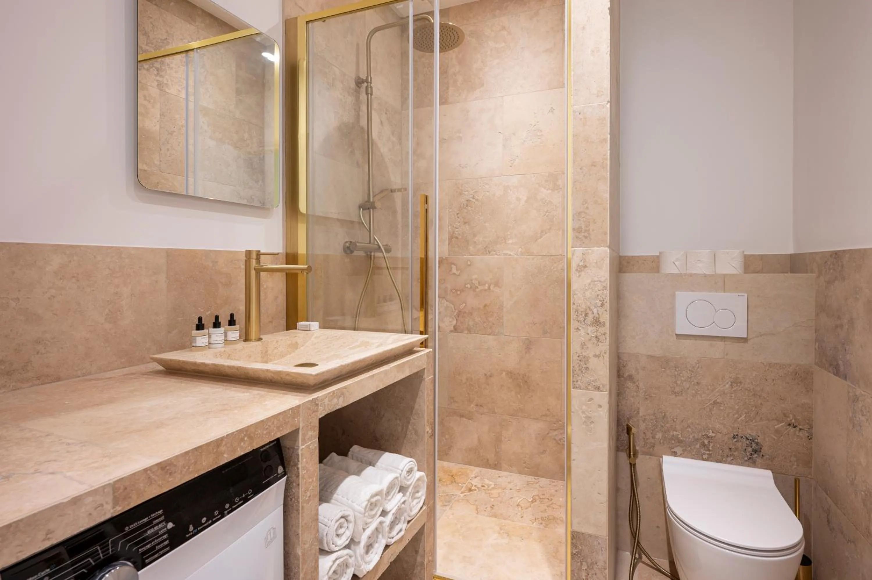 Bedroom in Quartier Libre Madeleine