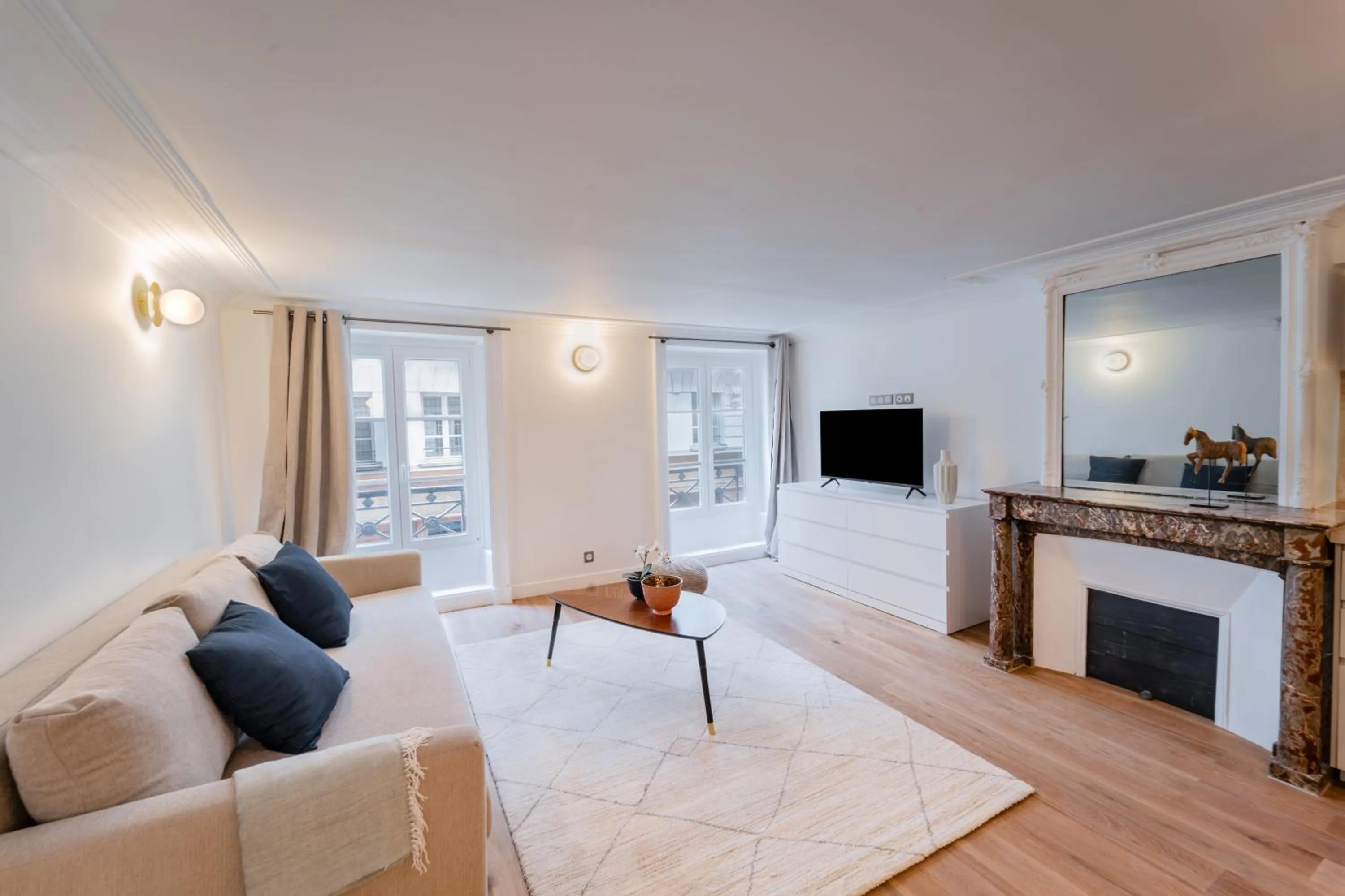 Living room in Quartier Libre Madeleine