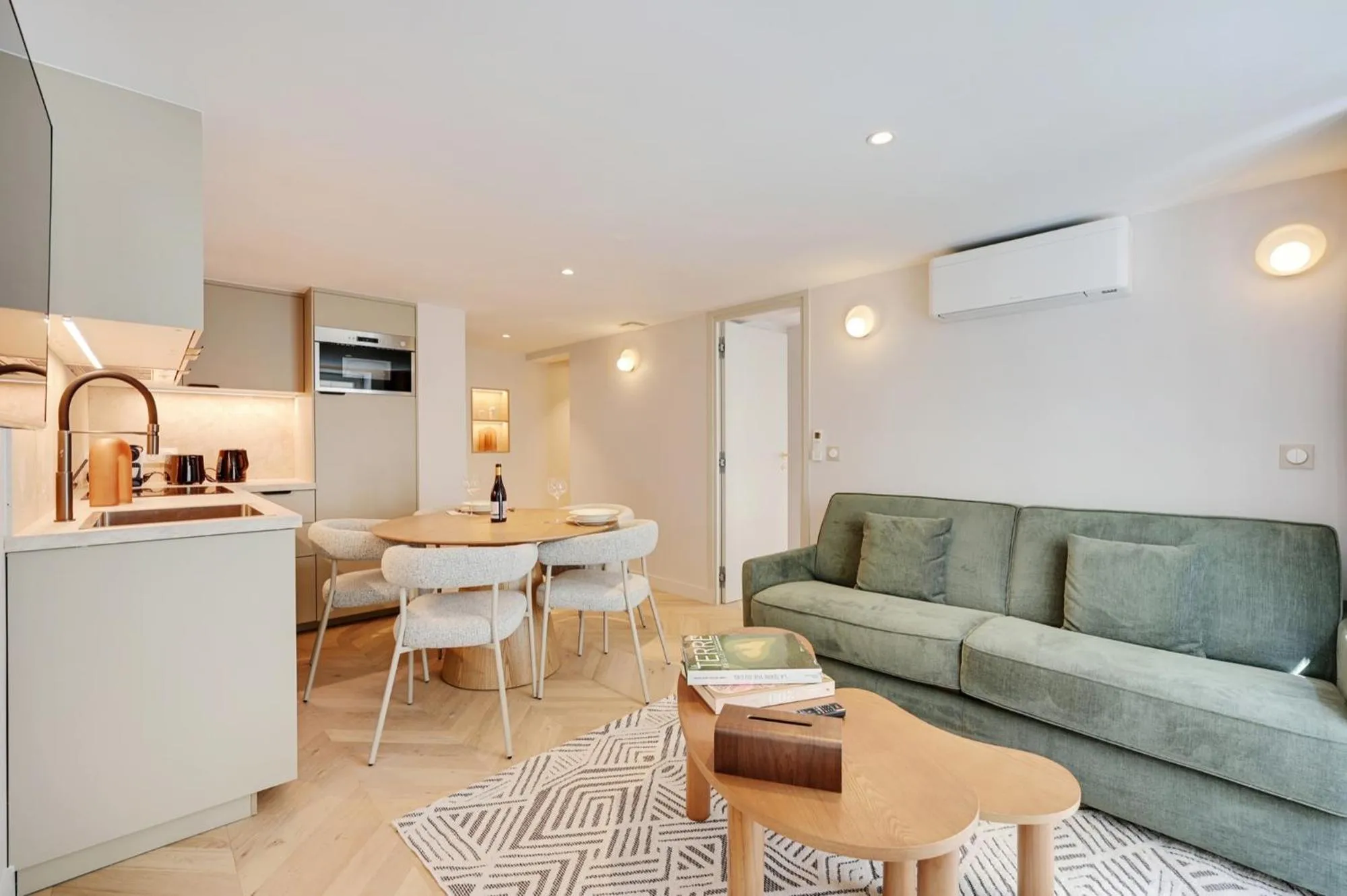 Living room in Quartier Libre Madeleine