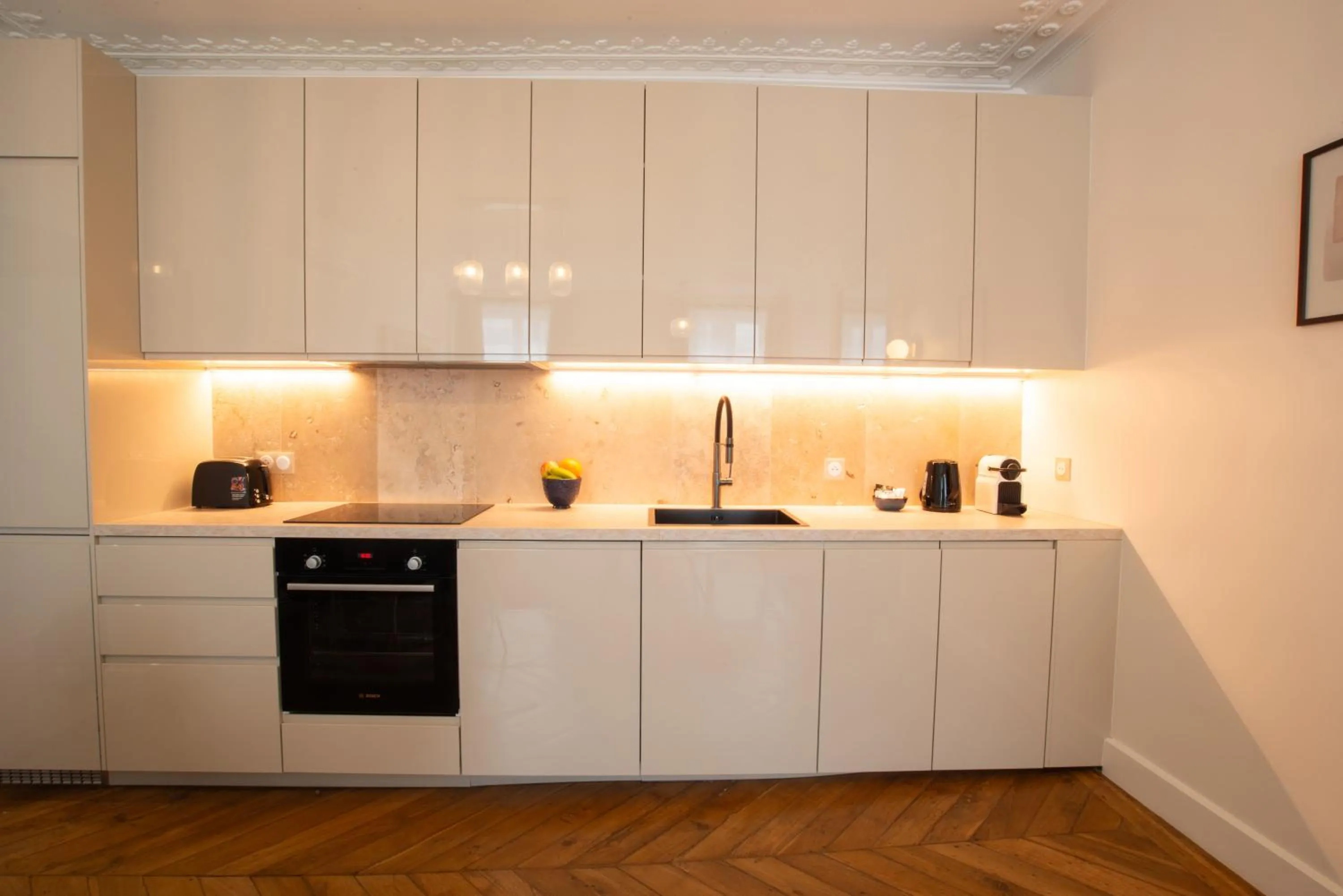 kitchen in Quartier Libre Madeleine